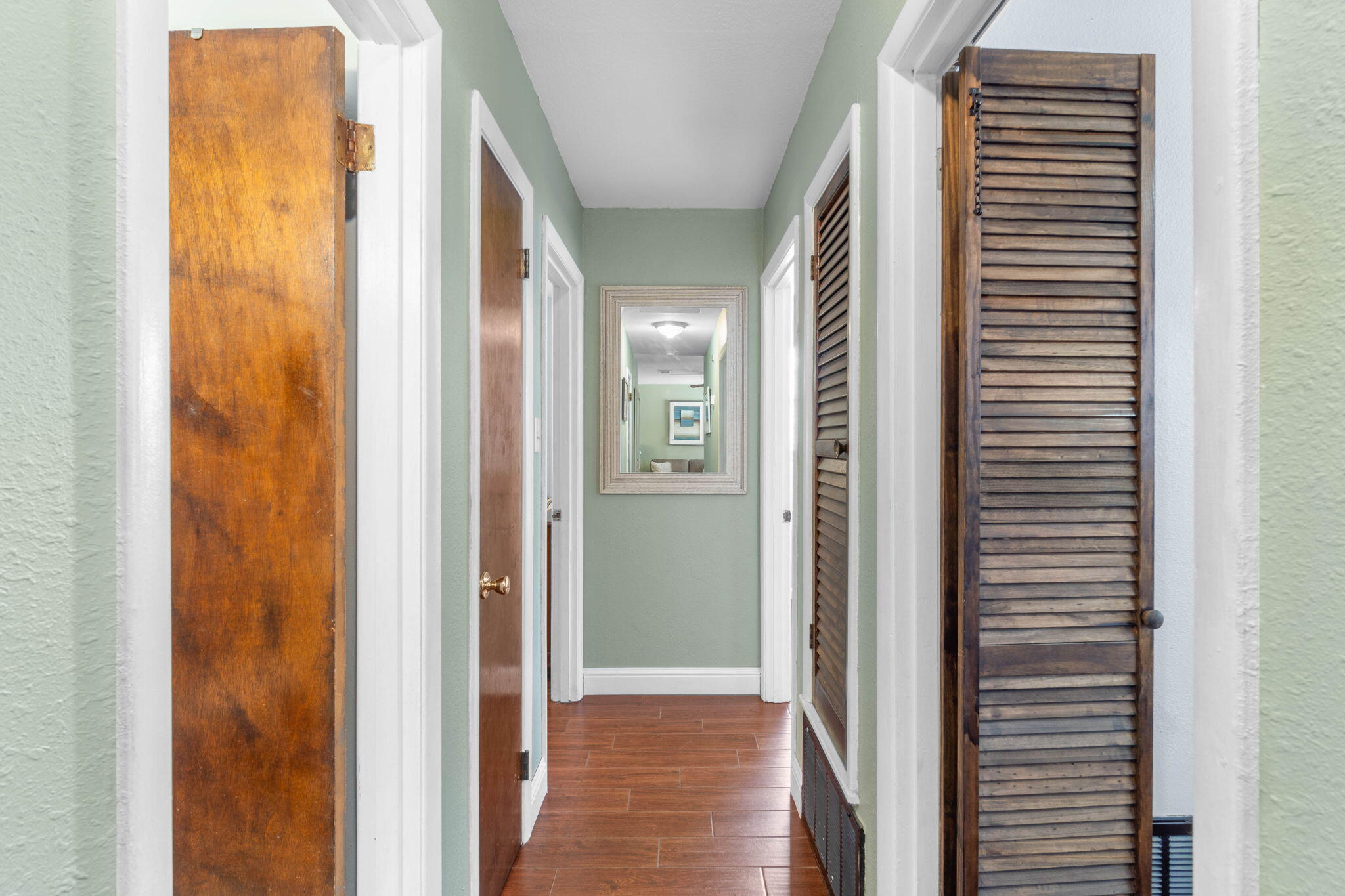 105 SW Cedar Avenue