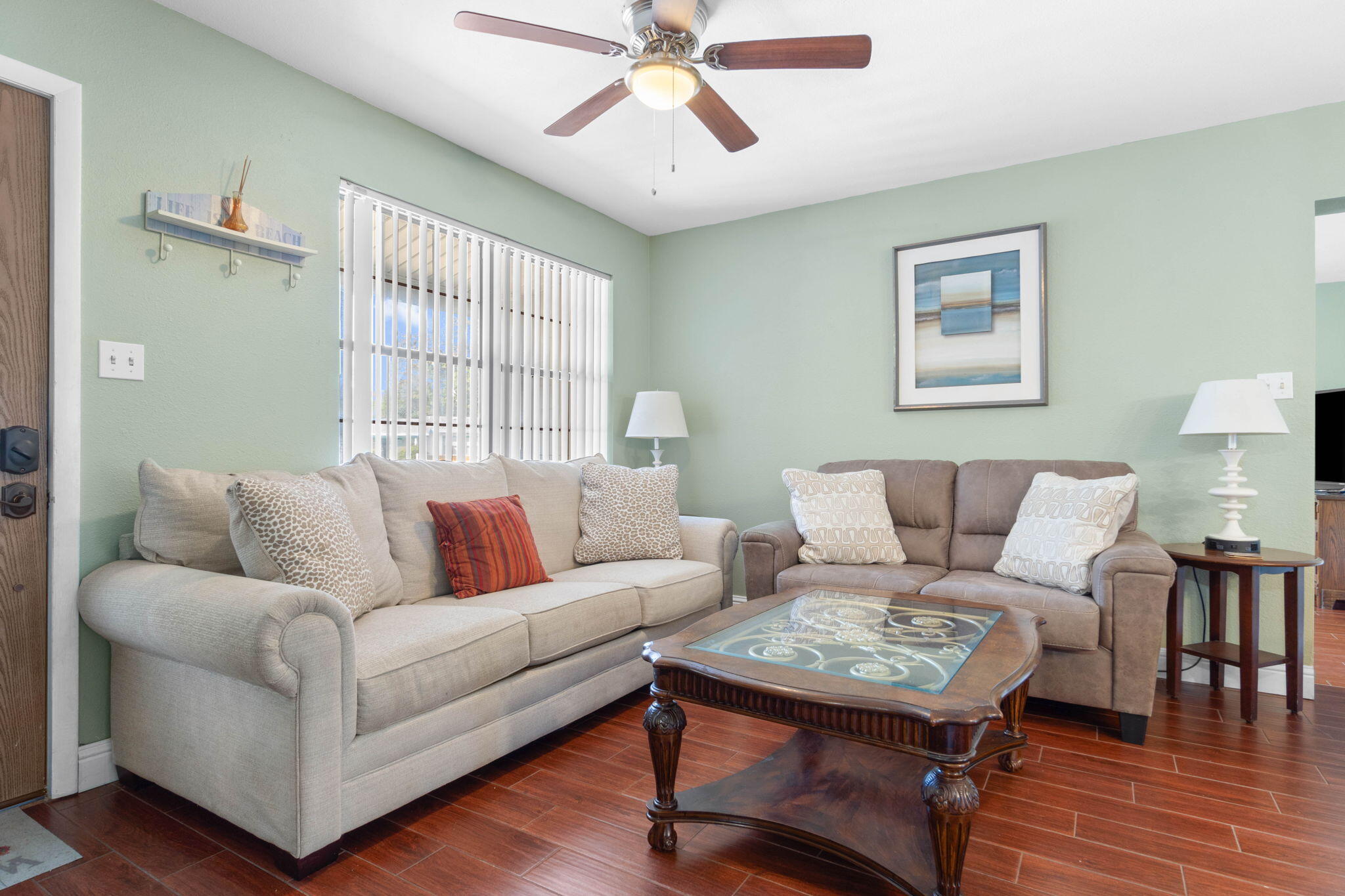 105 SW Cedar Avenue