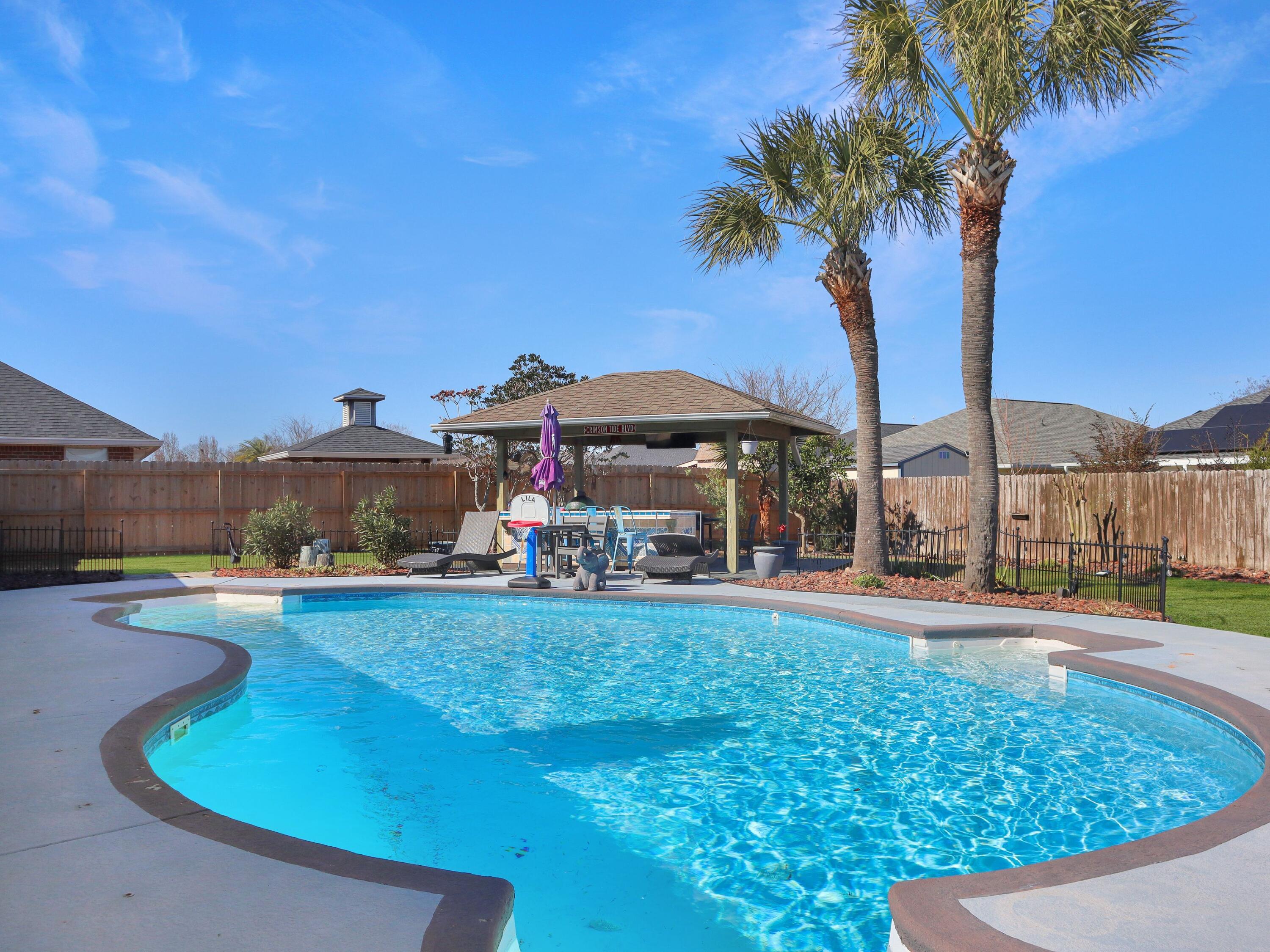 2338 Tall Oak Drive