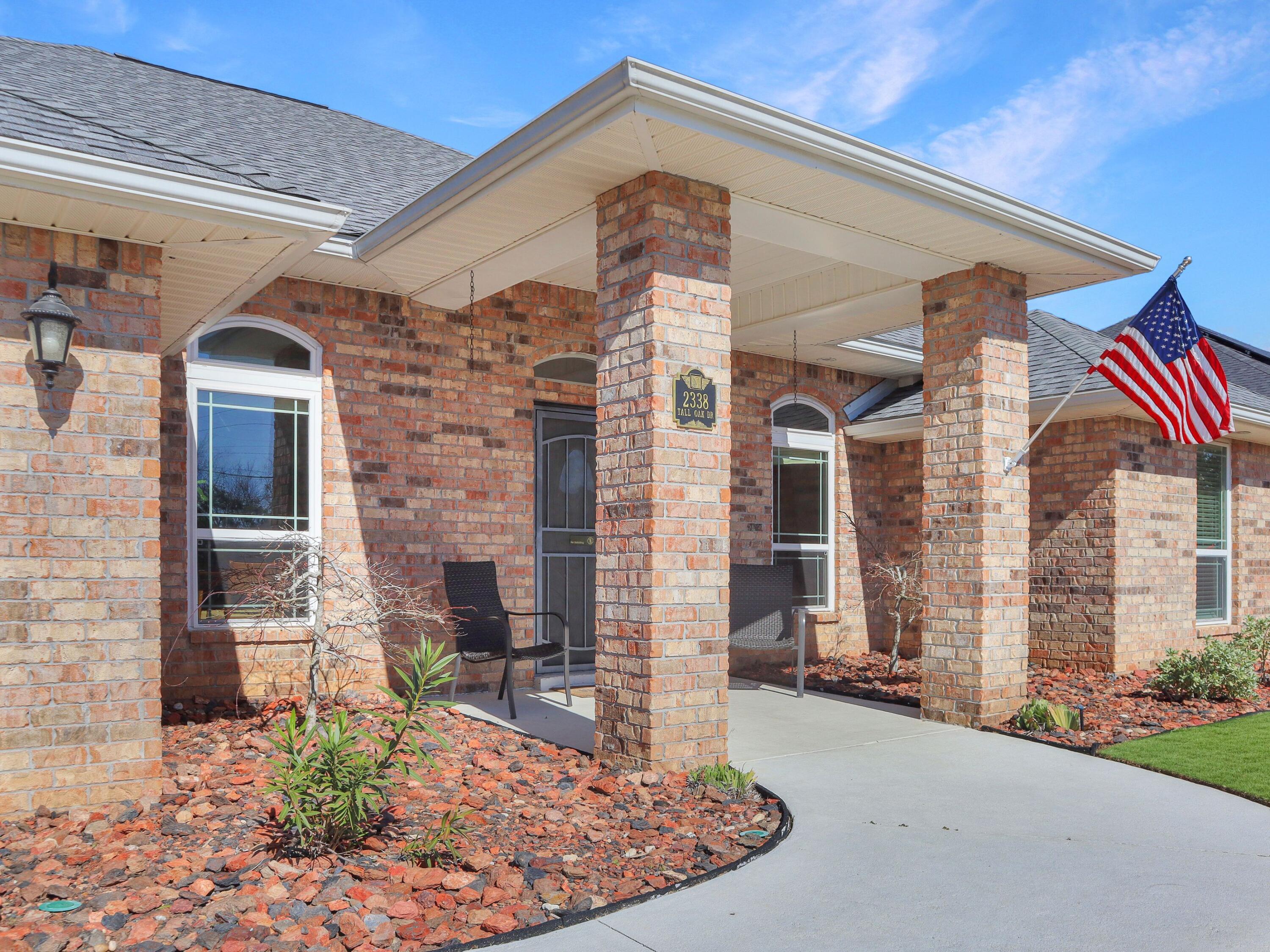 2338 Tall Oak Drive