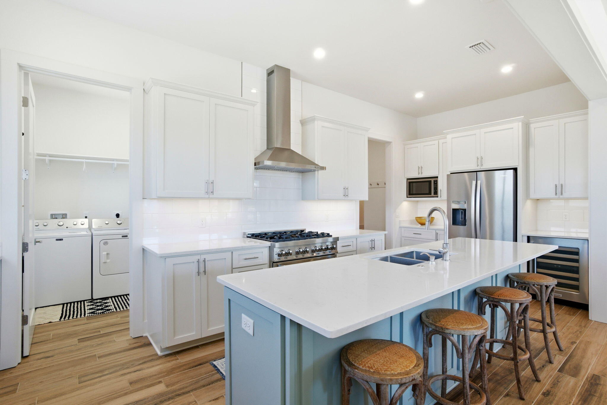 831 Sailfish Court