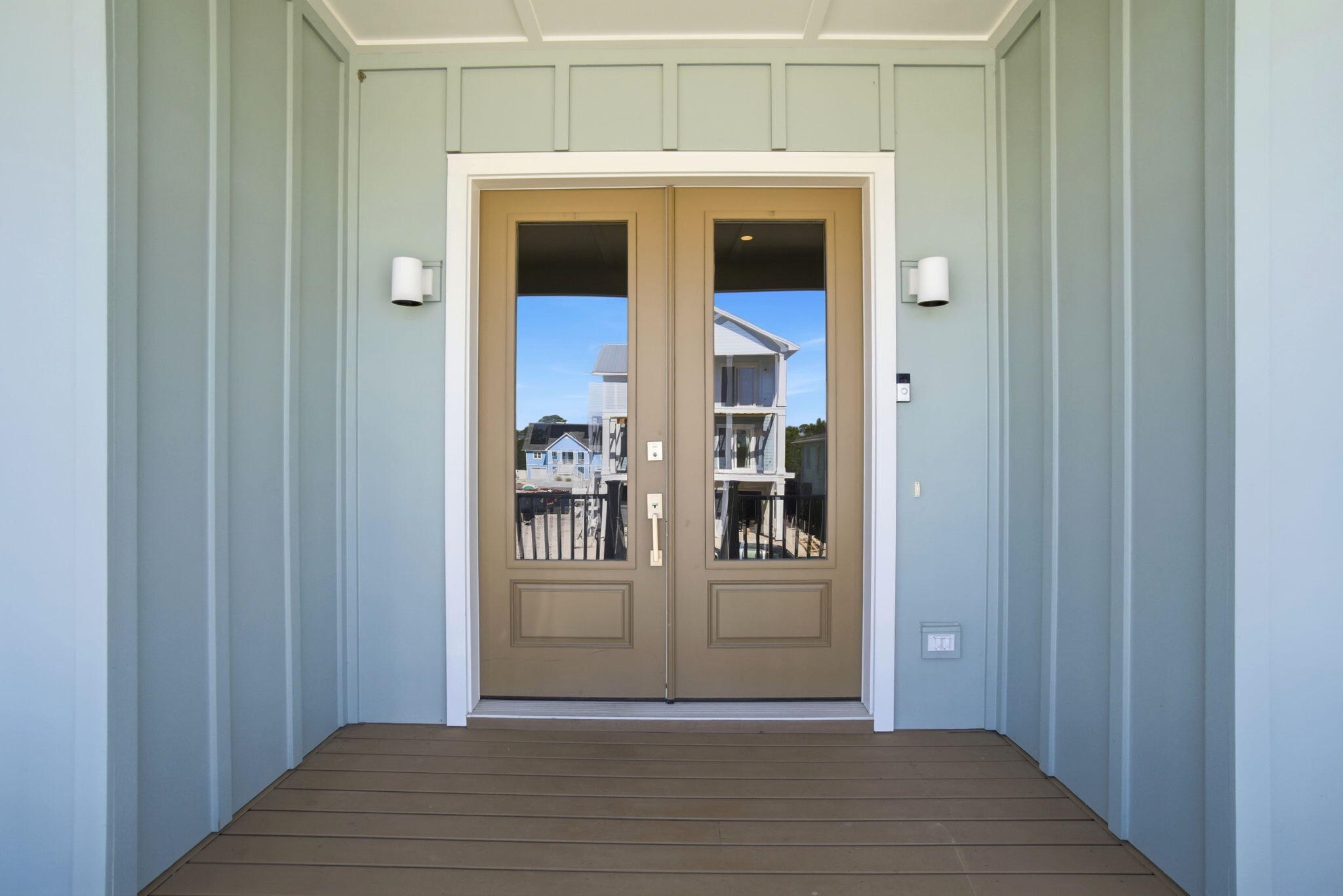 831 Sailfish Court