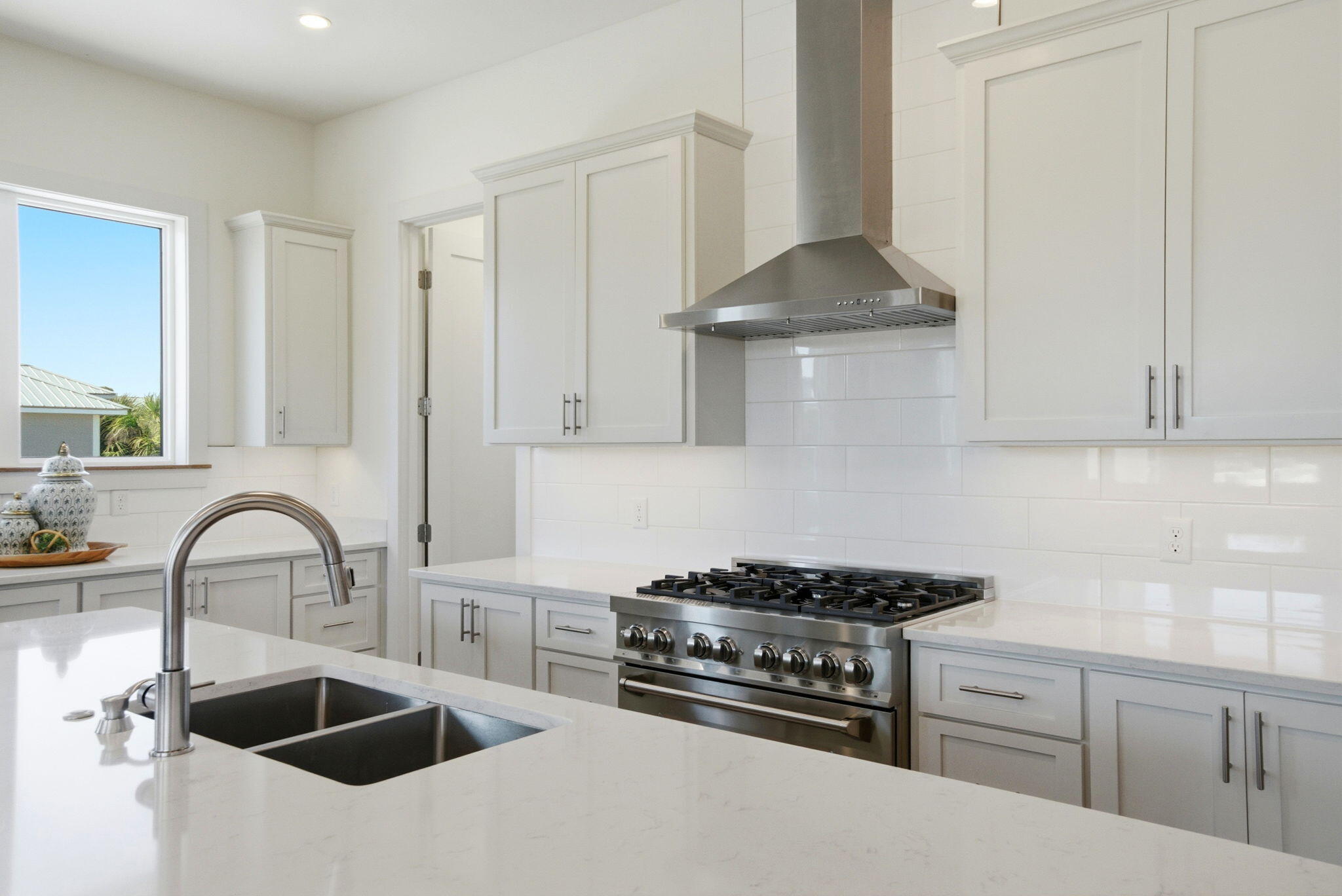 831 Sailfish Court