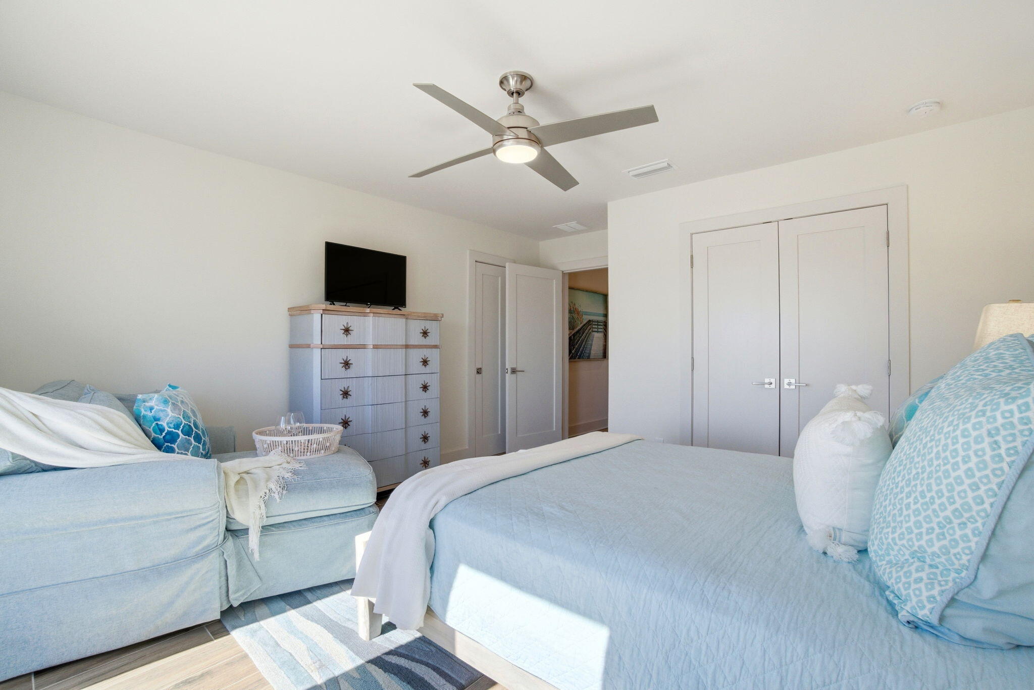 831 Sailfish Court