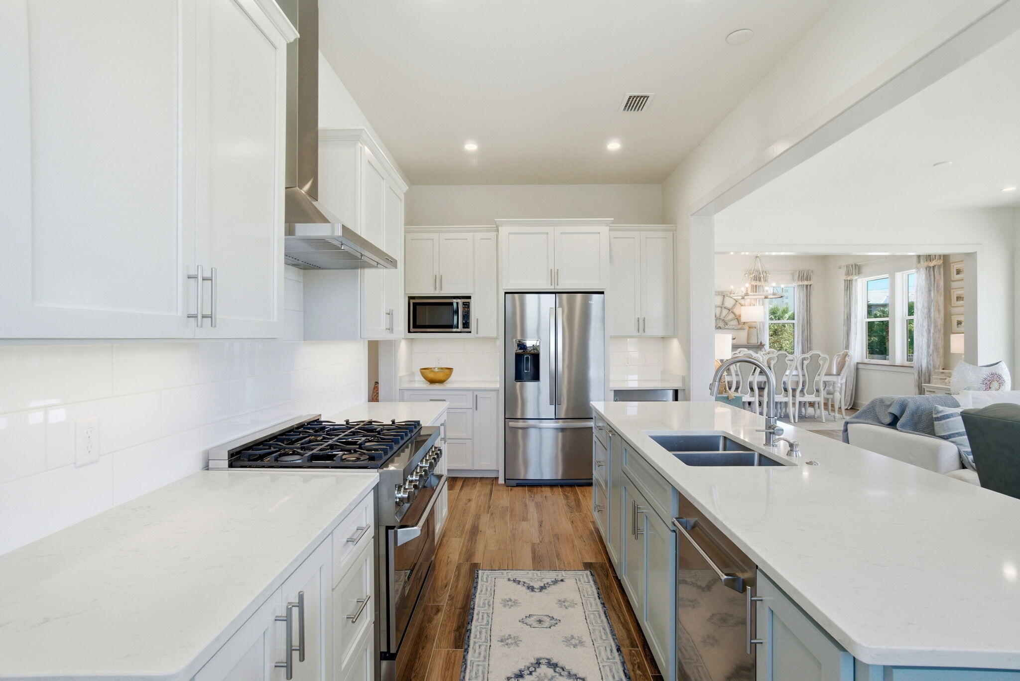 831 Sailfish Court