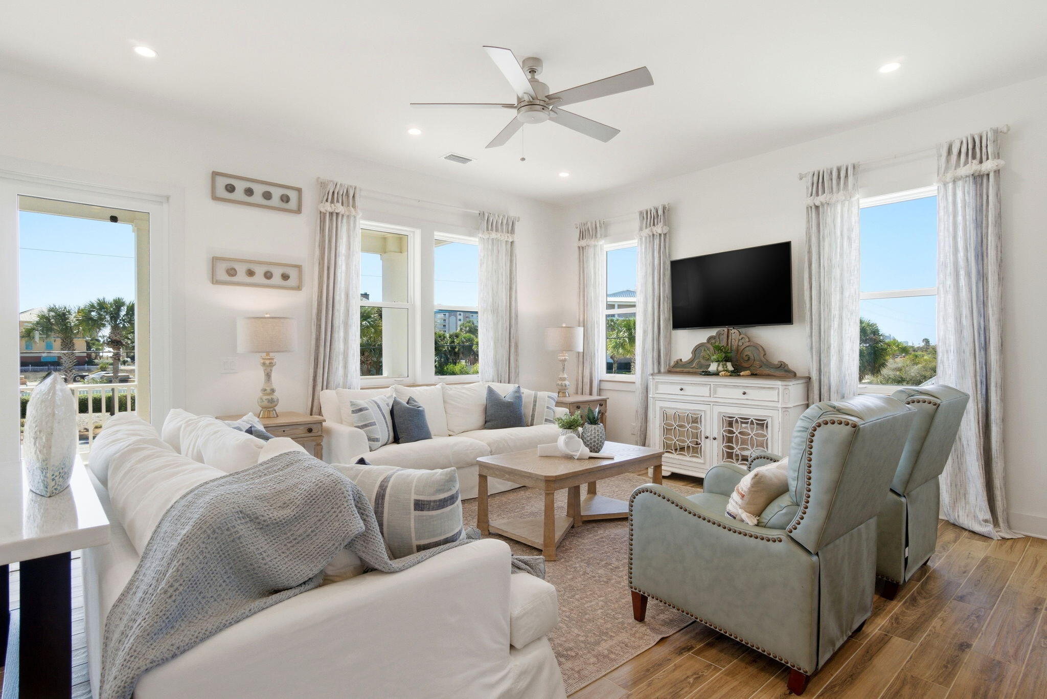 831 Sailfish Court