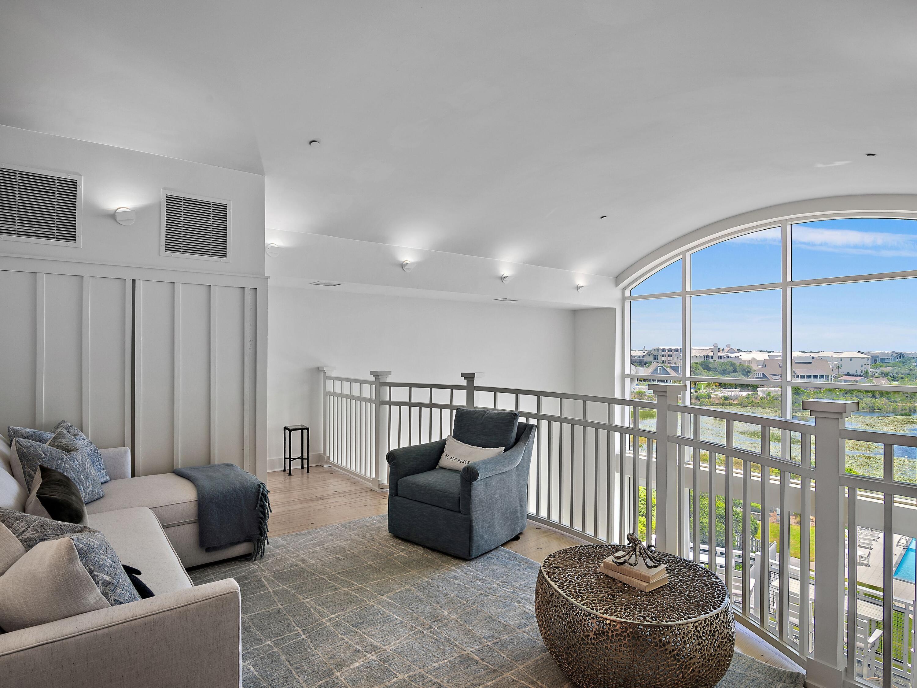 37 S Compass Point Way UNIT 421