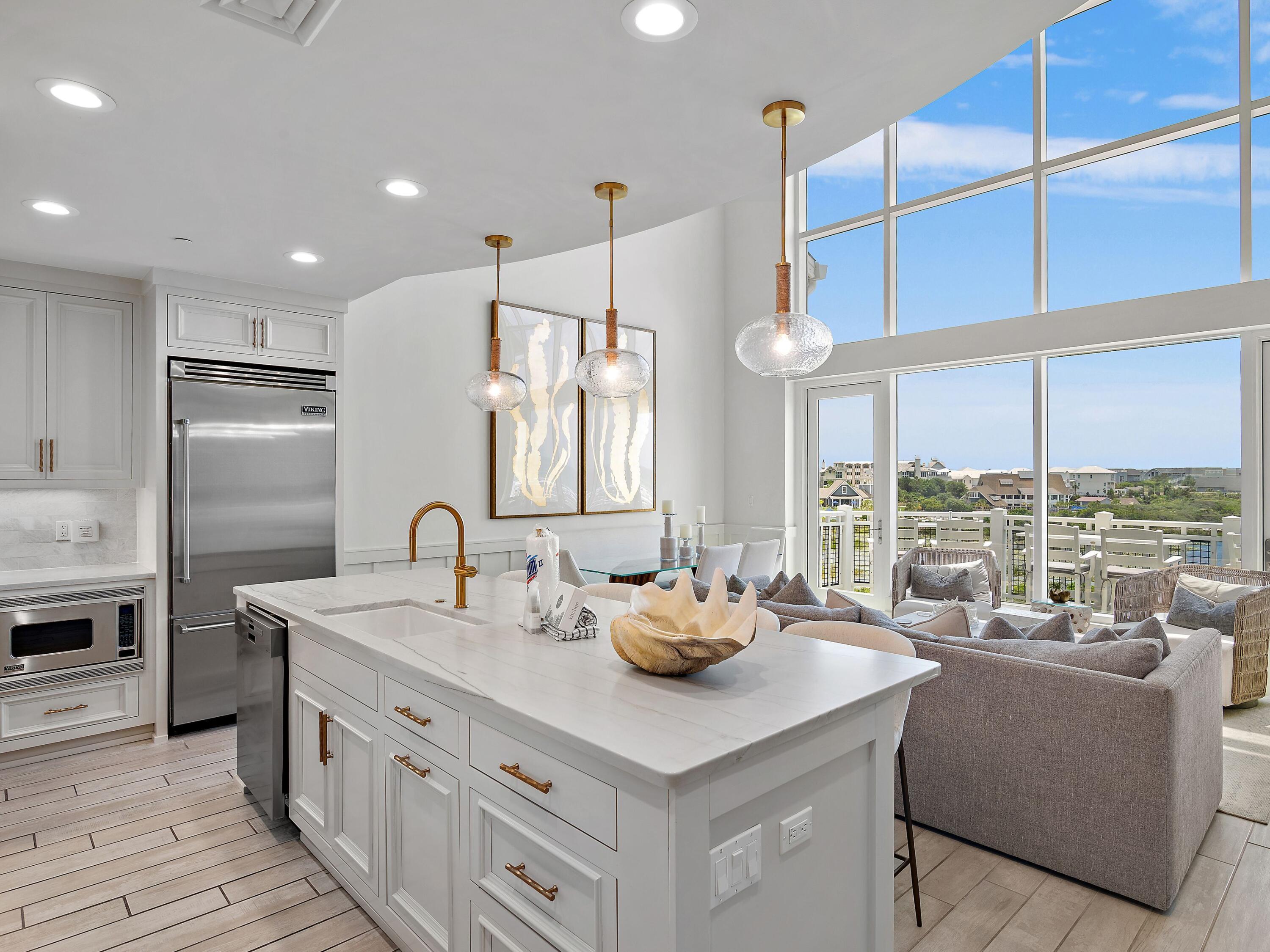 37 S Compass Point Way UNIT 421