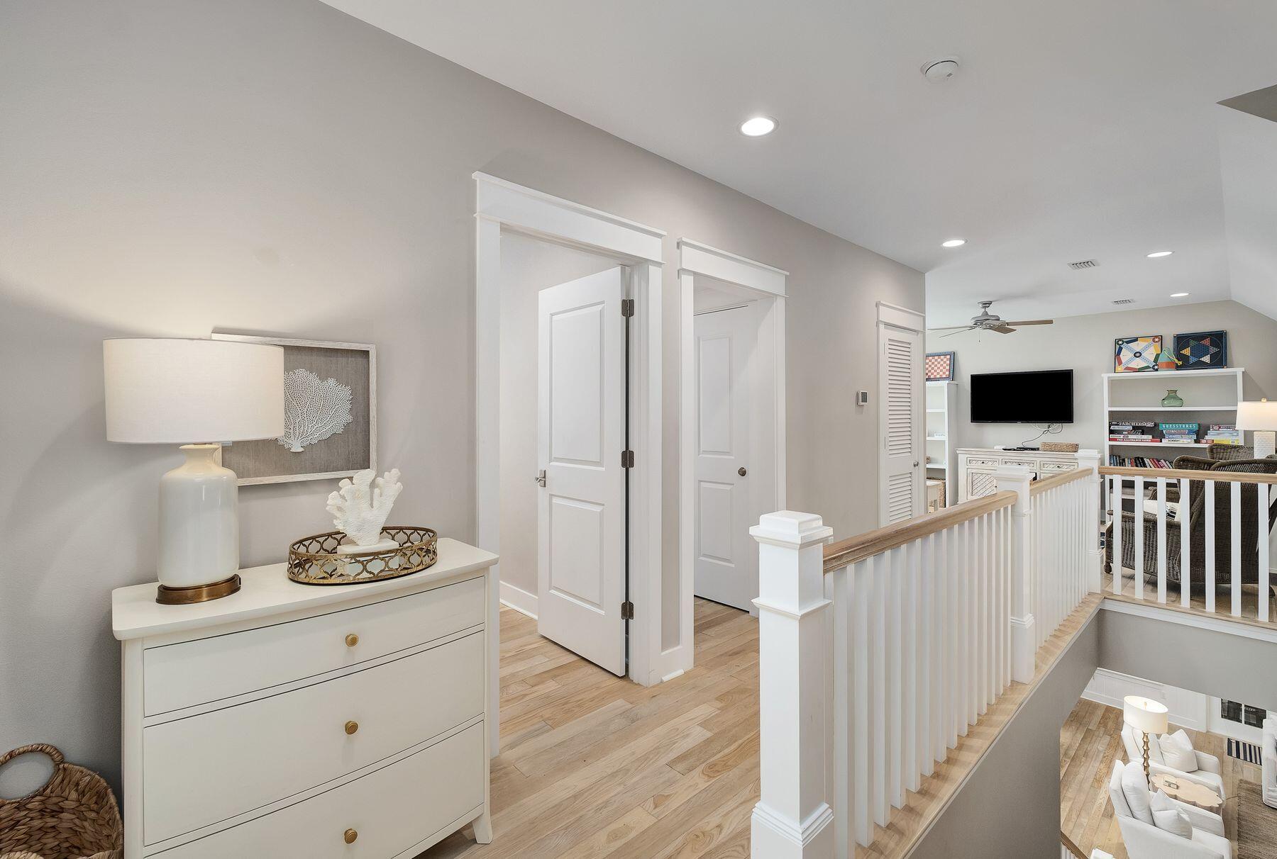 615 E Royal Fern Way