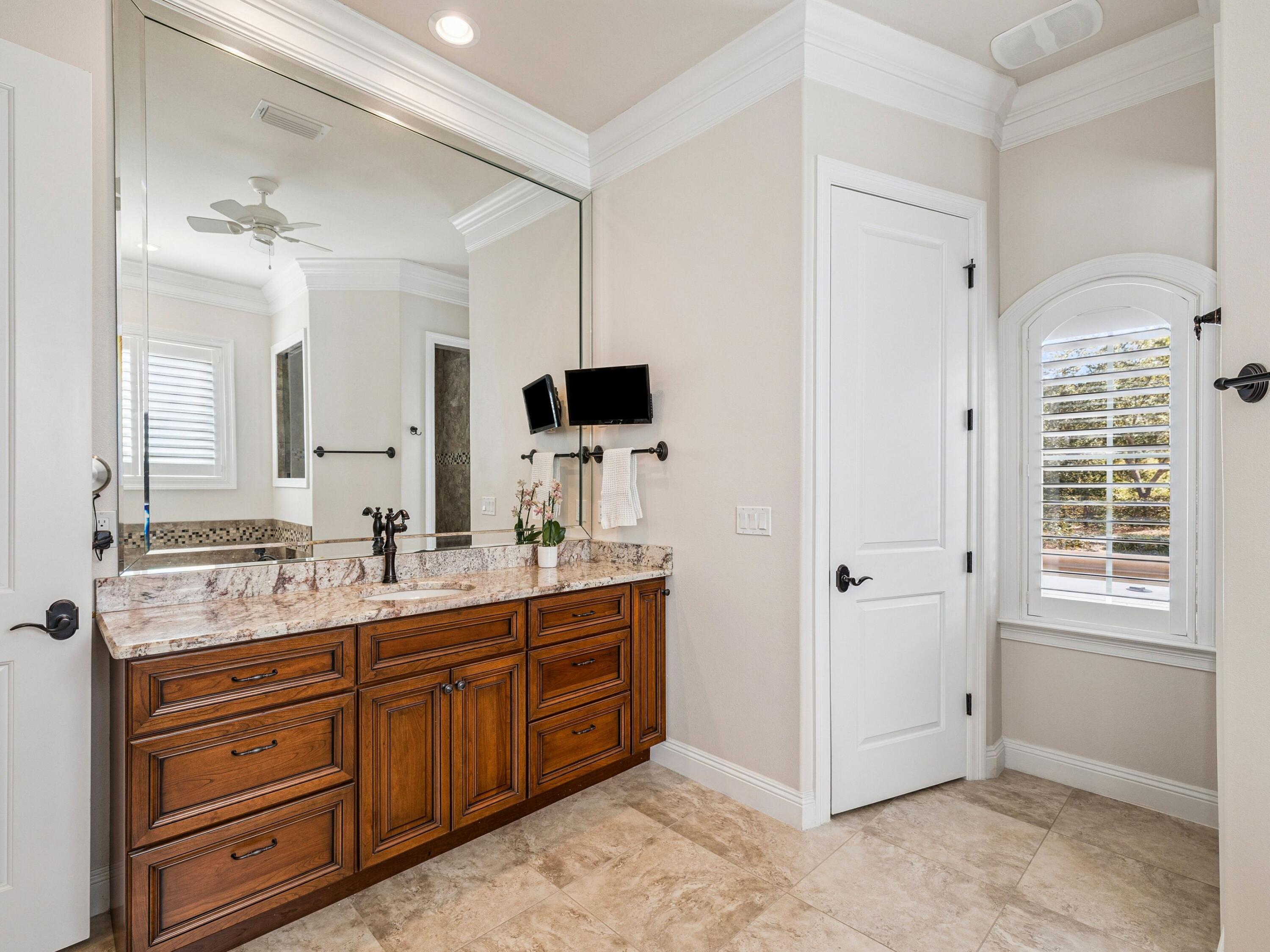 3125 Merion Drive