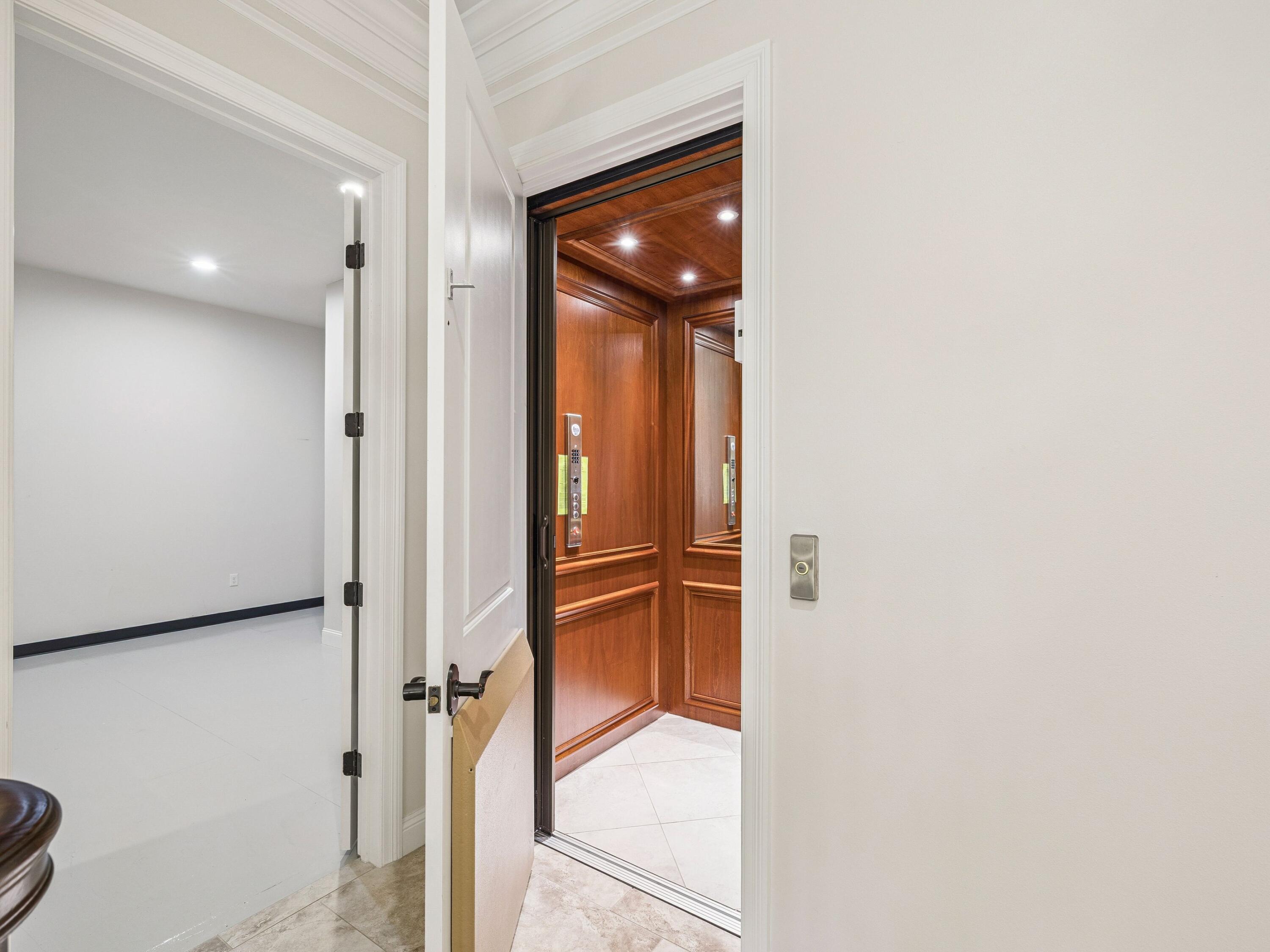 3125 Merion Drive