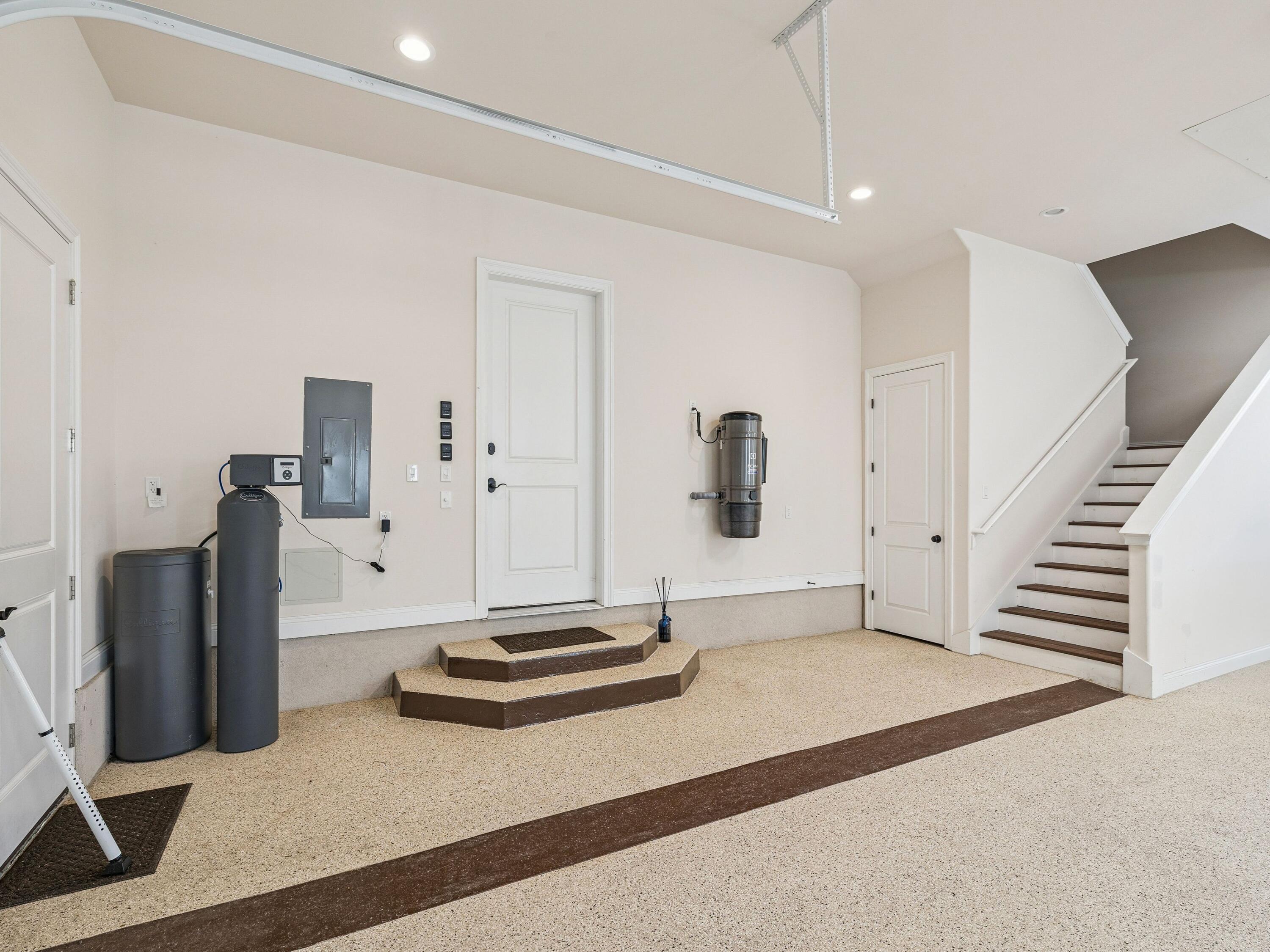 3125 Merion Drive