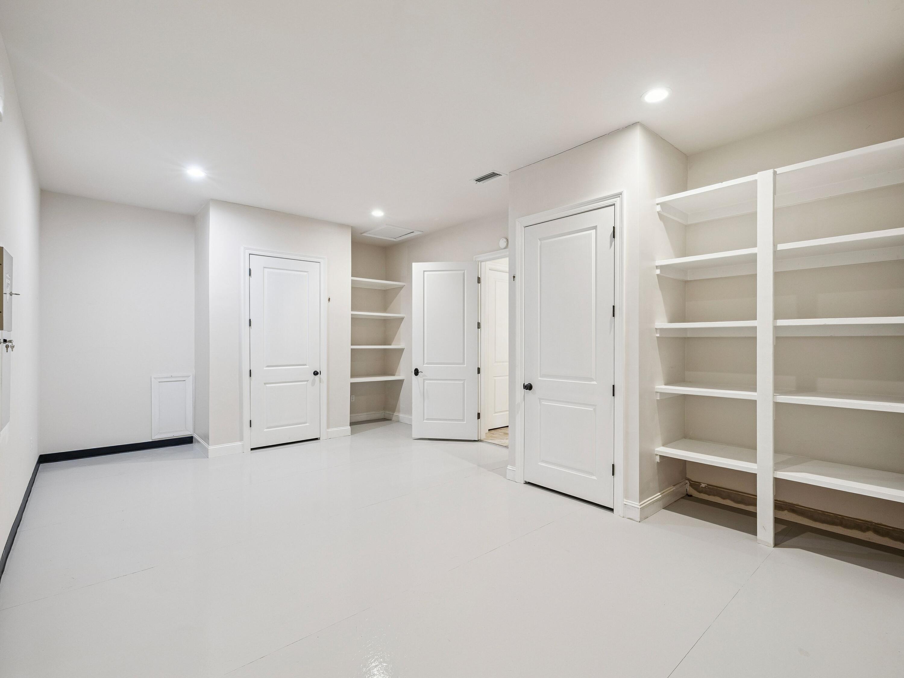 3125 Merion Drive