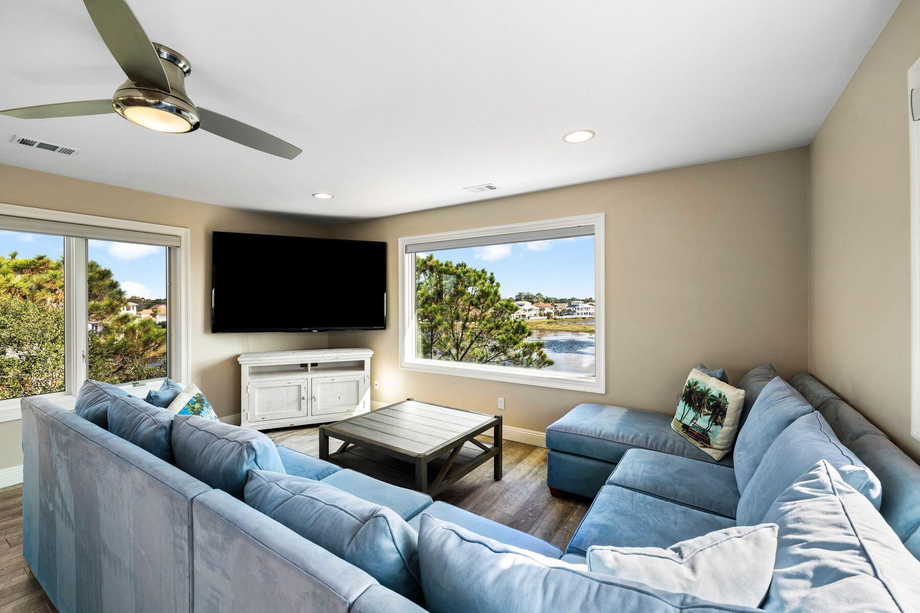 87 Vista Bluffs