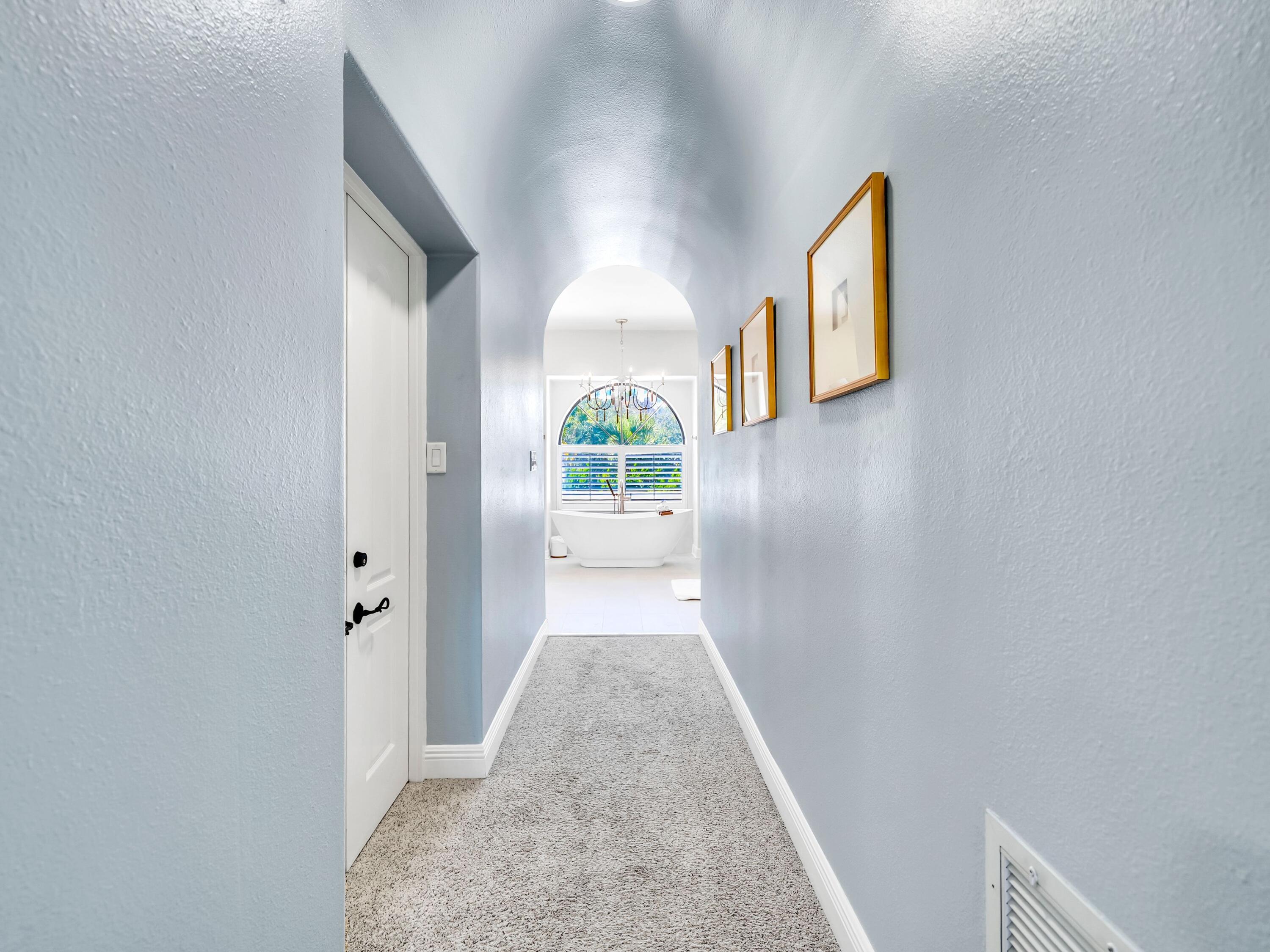8060 Fountains Lane