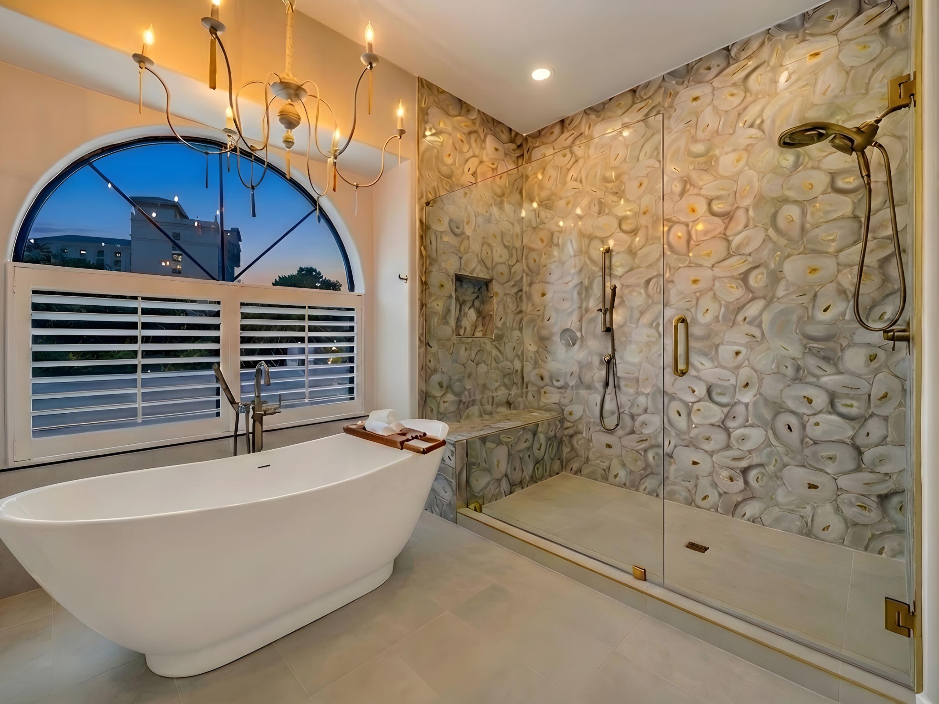 8060 Fountains Lane