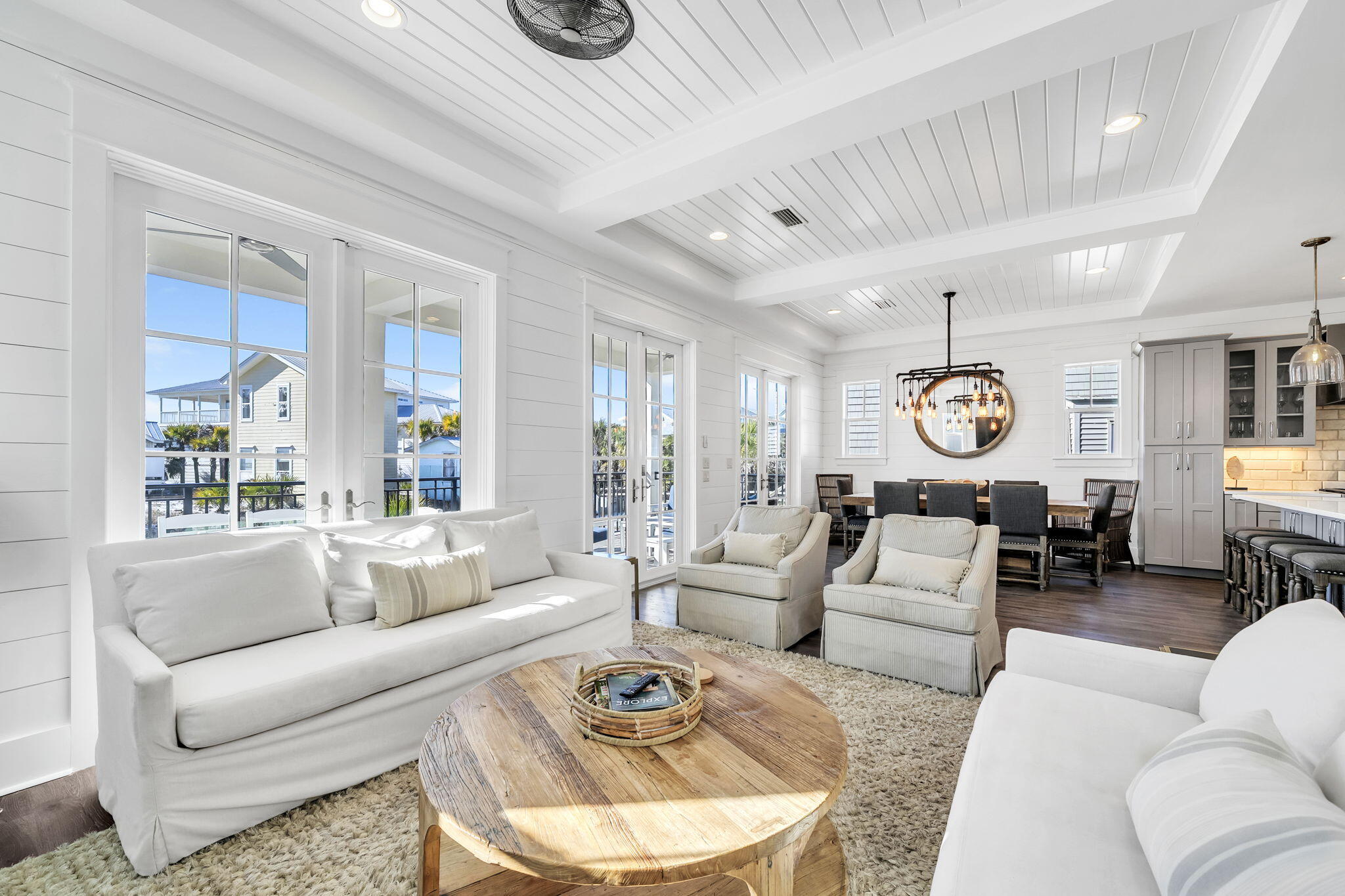 6 Hotz Avenue