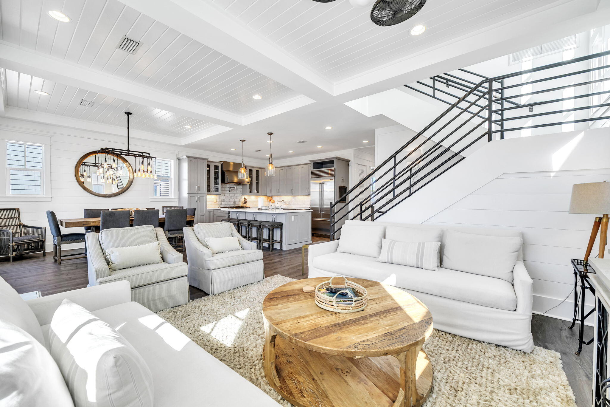 6 Hotz Avenue