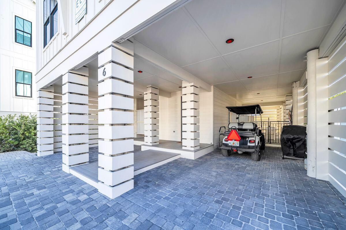 6 Hotz Avenue