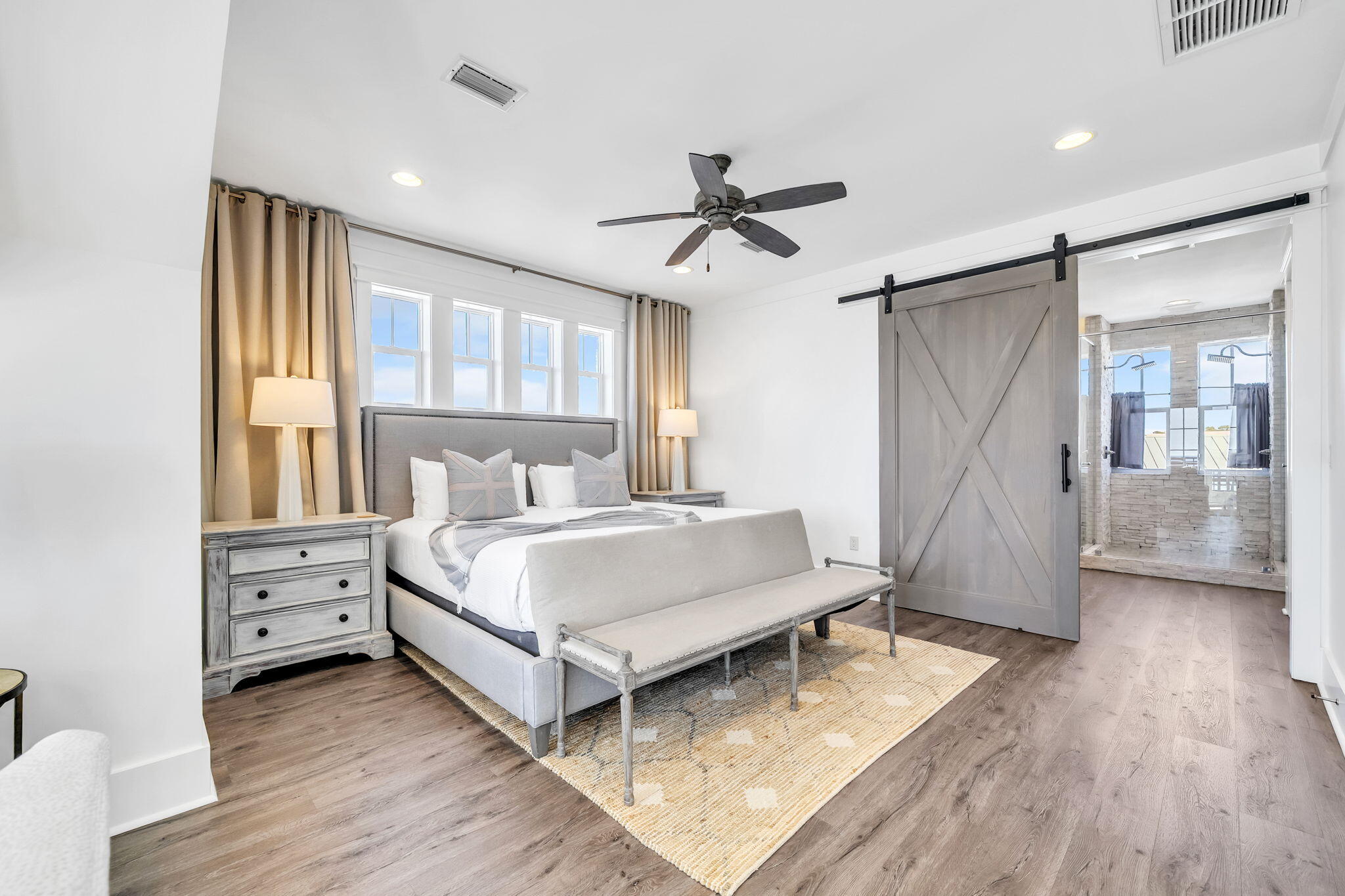 6 Hotz Avenue