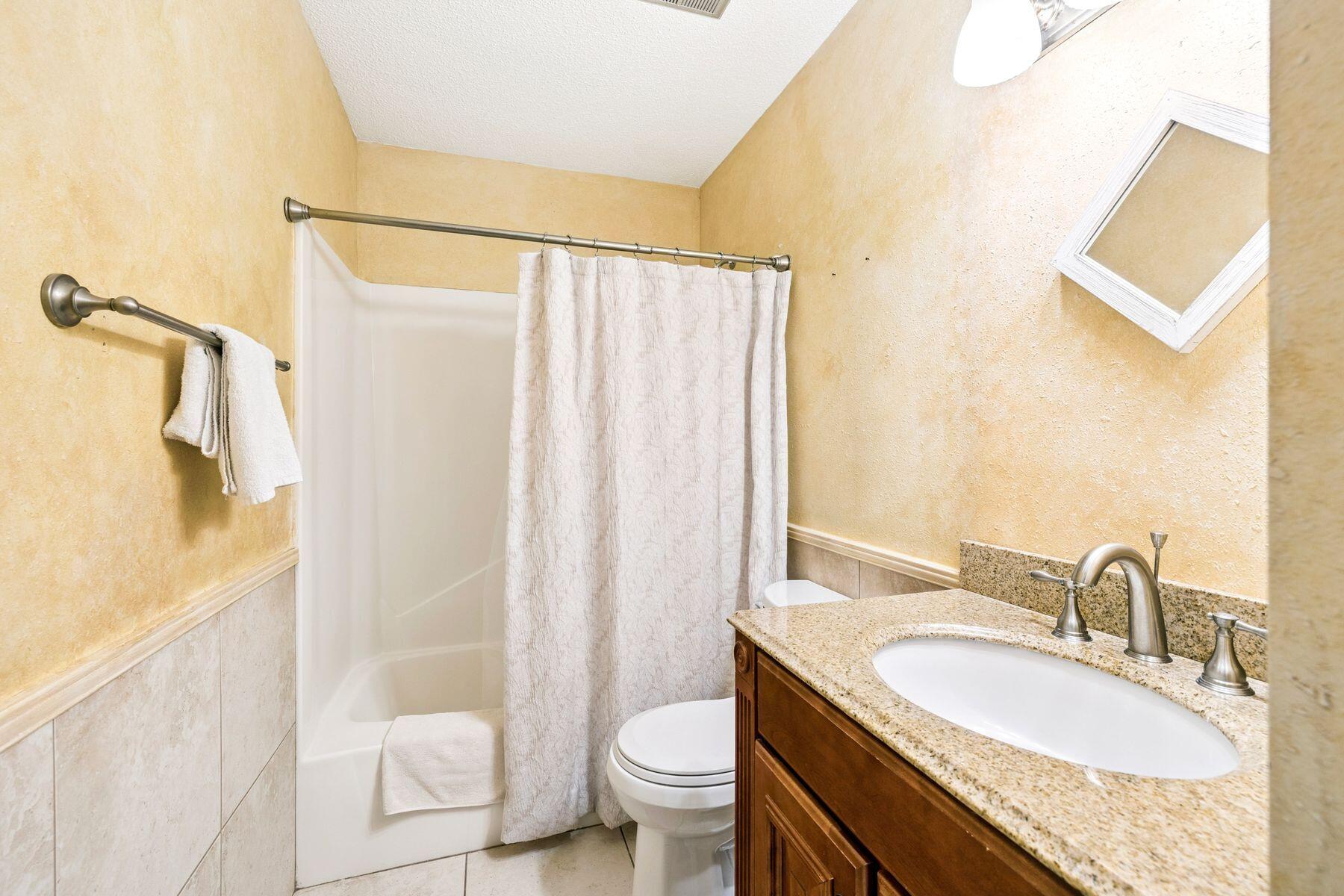 709 Vintage Court