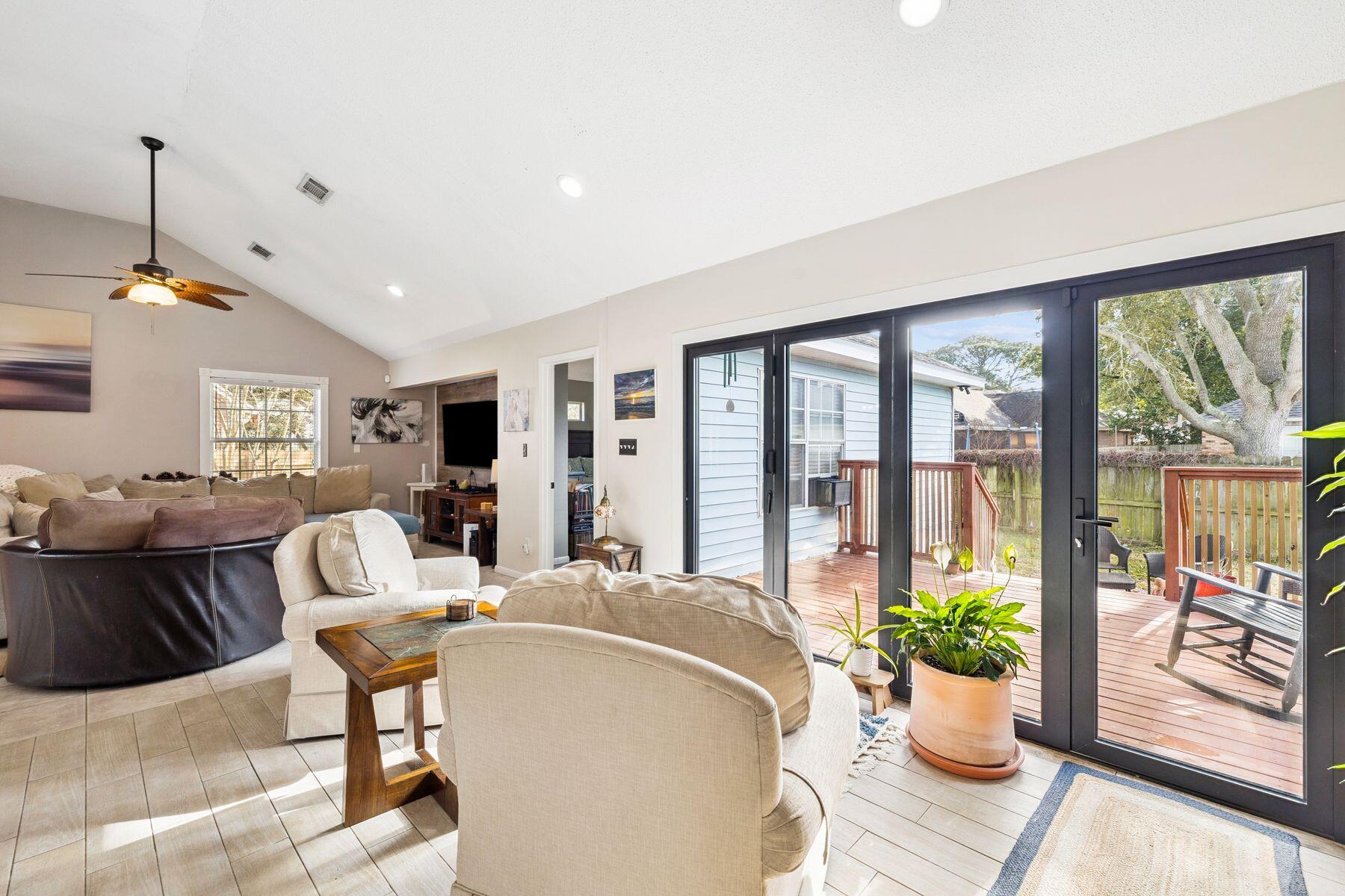 709 Vintage Court