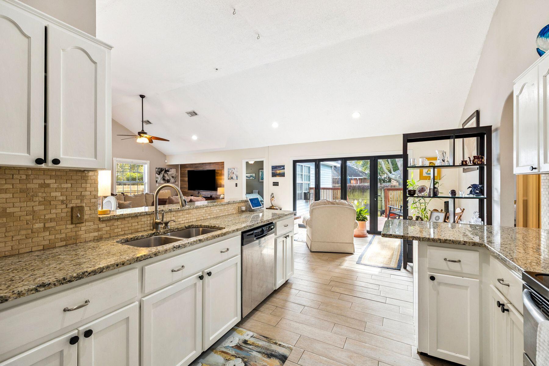 709 Vintage Court