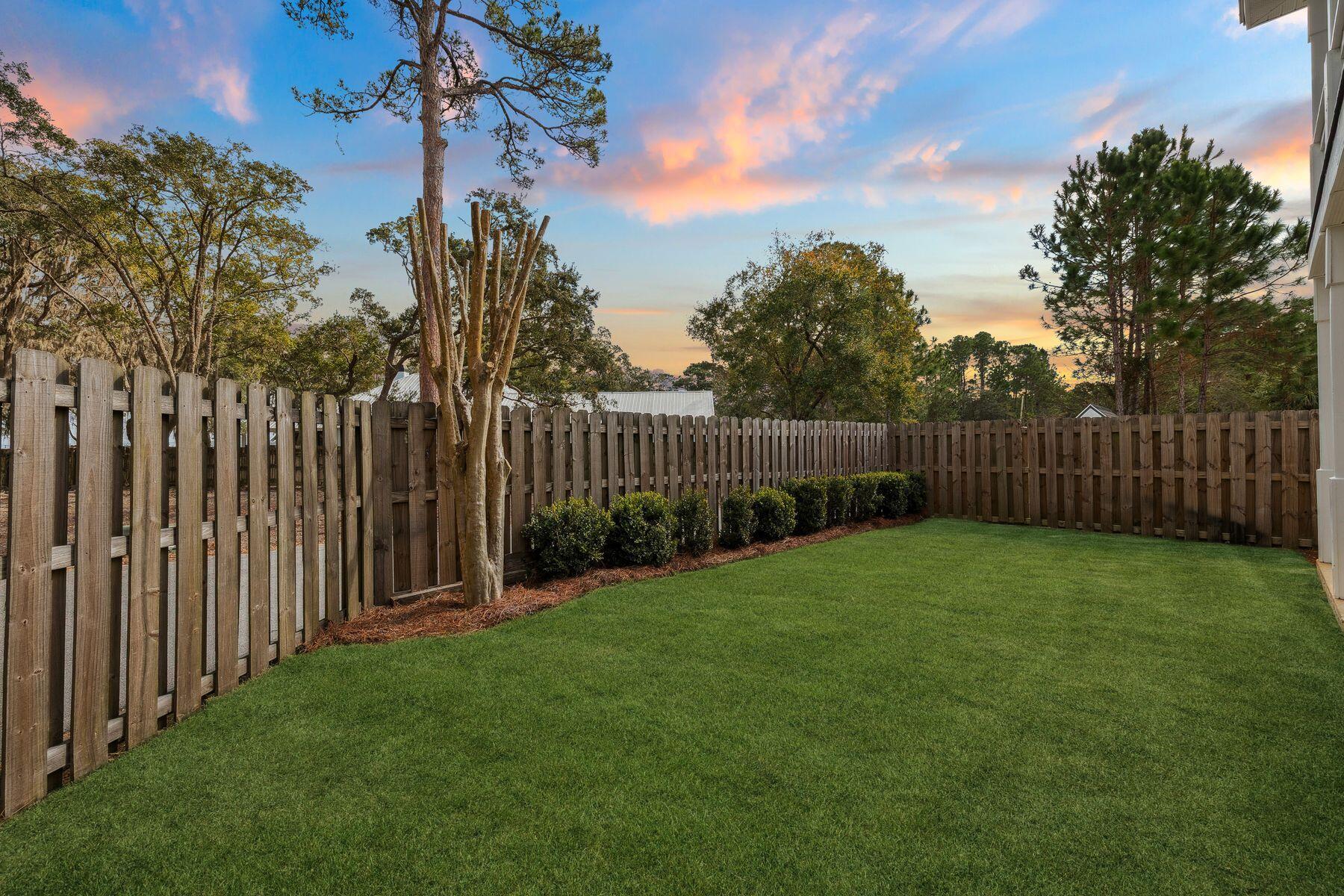 48 Pine Tree Way