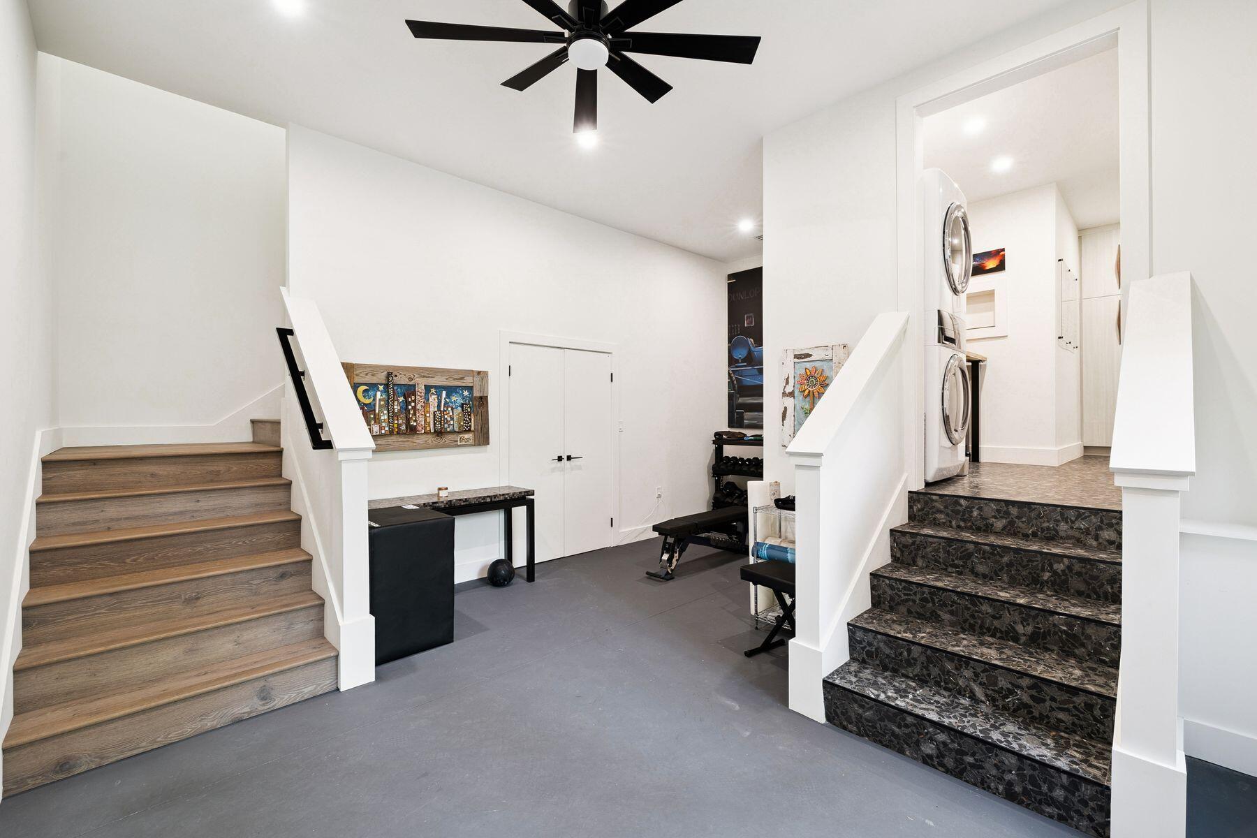 1435 Bayshore Drive
