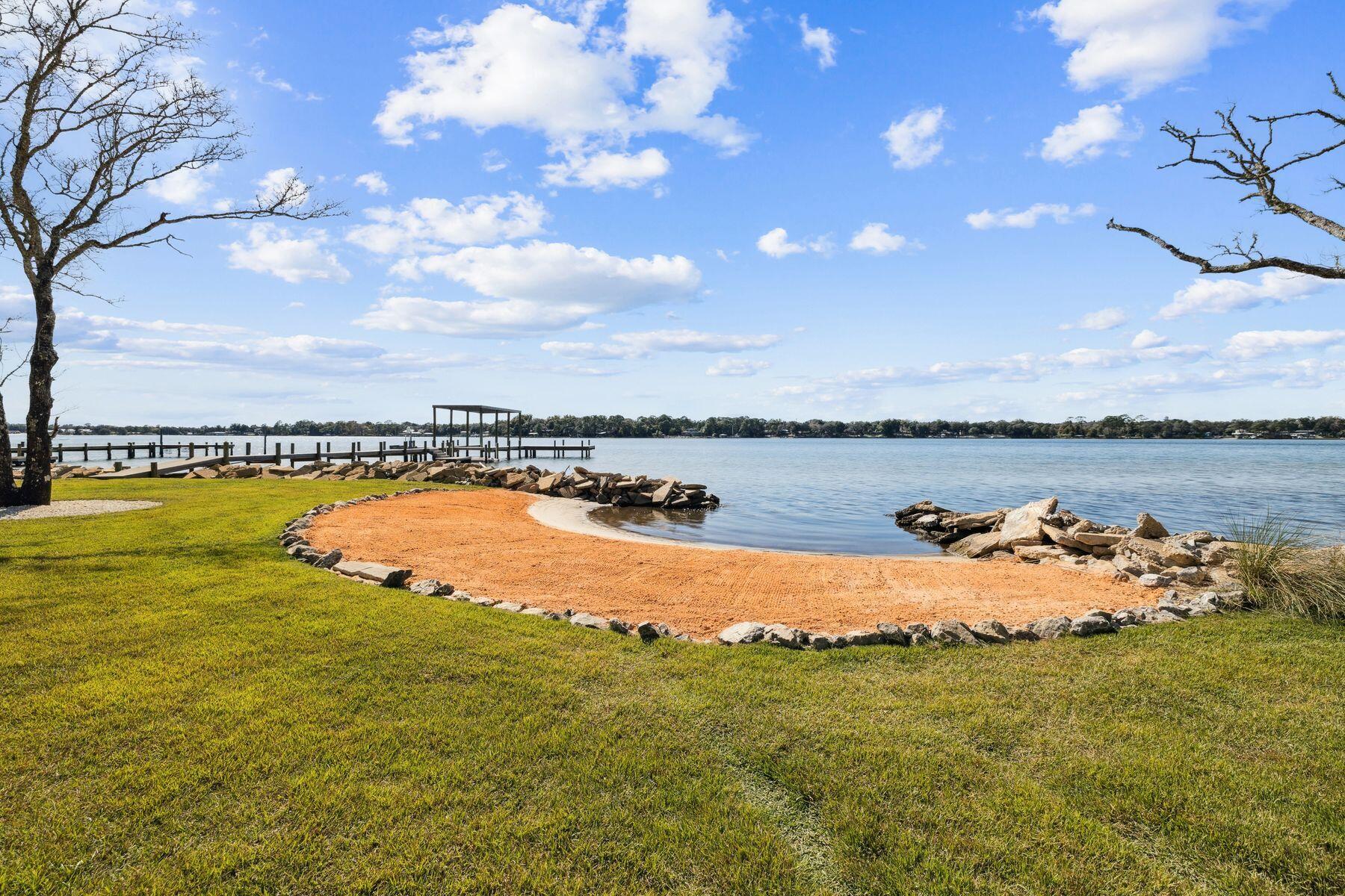 1435 Bayshore Drive