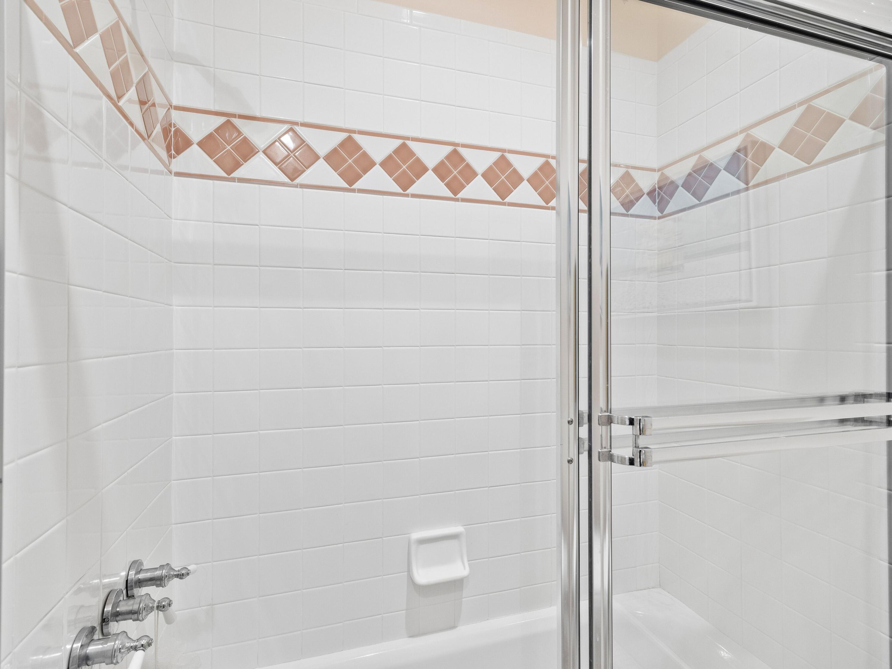 338 Rue Caribe