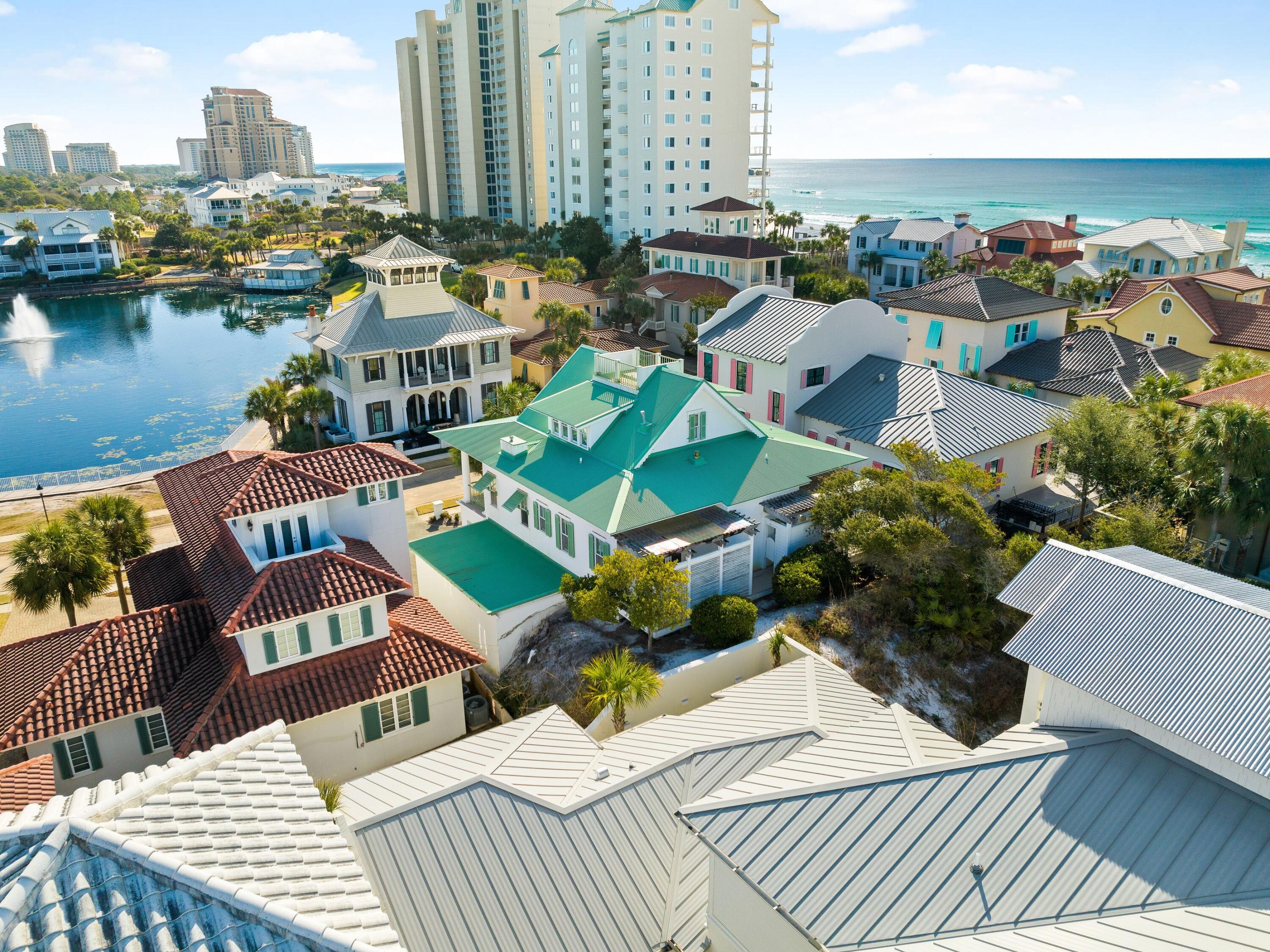 338 Rue Caribe