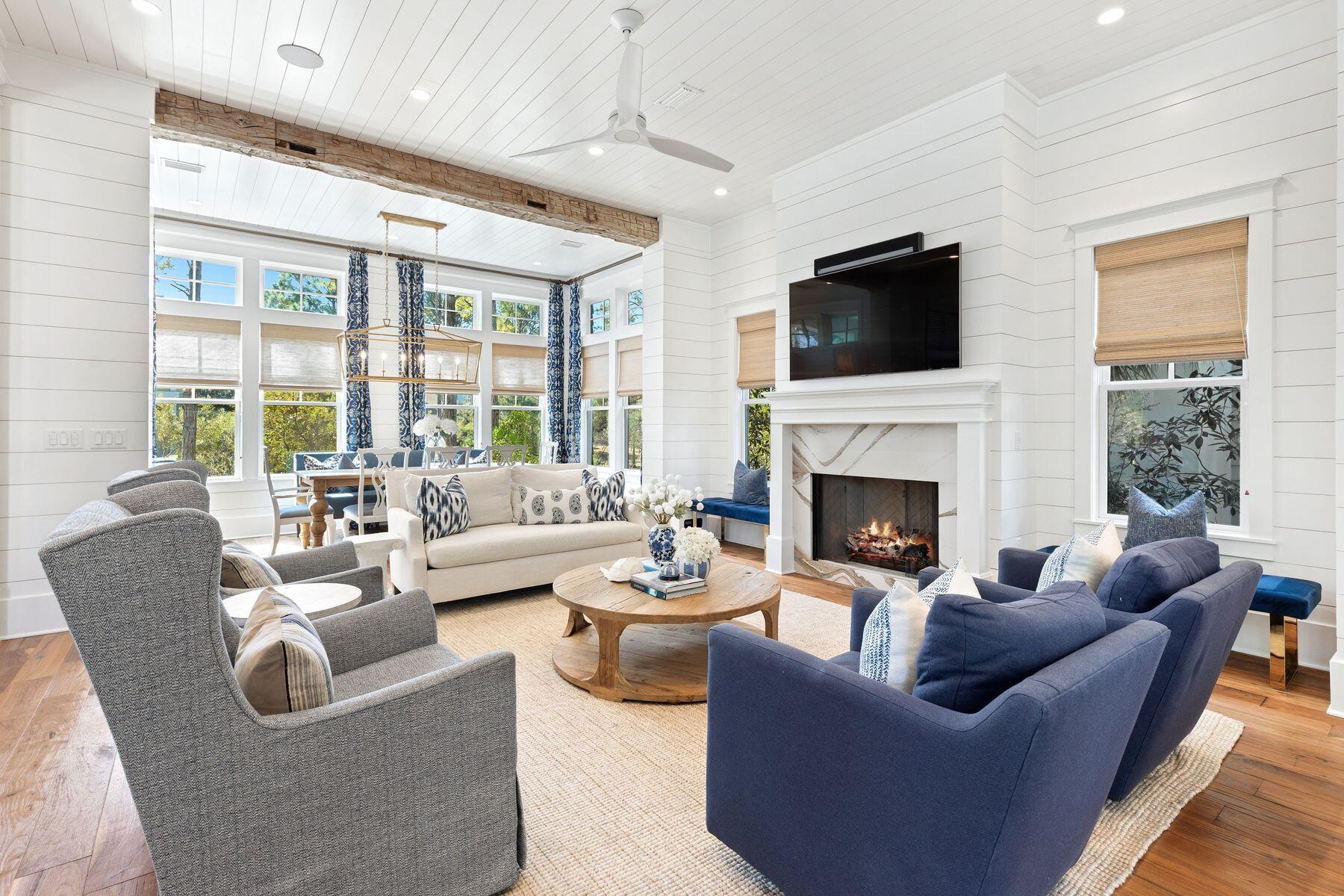 50 E Yacht Pond Lane