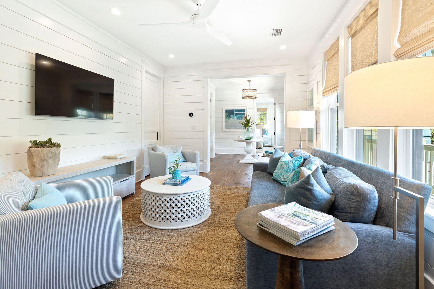 50 E Yacht Pond Lane