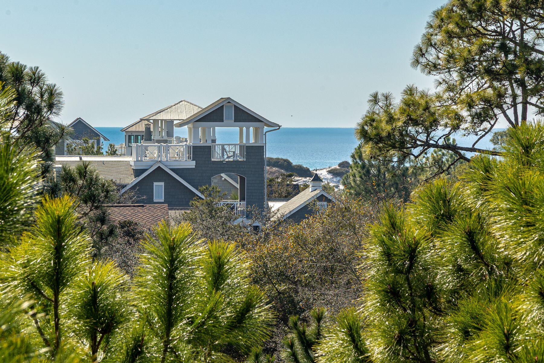 50 E Yacht Pond Lane