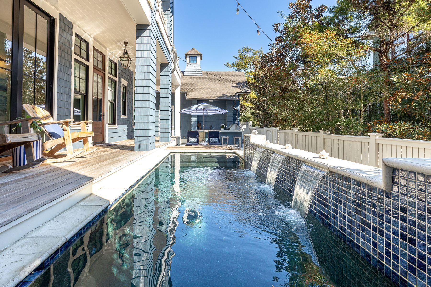 50 E Yacht Pond Lane
