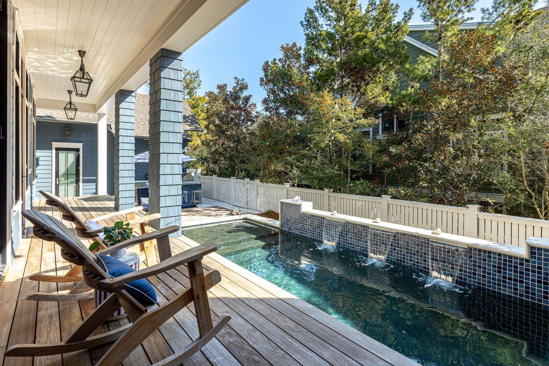 50 E Yacht Pond Lane