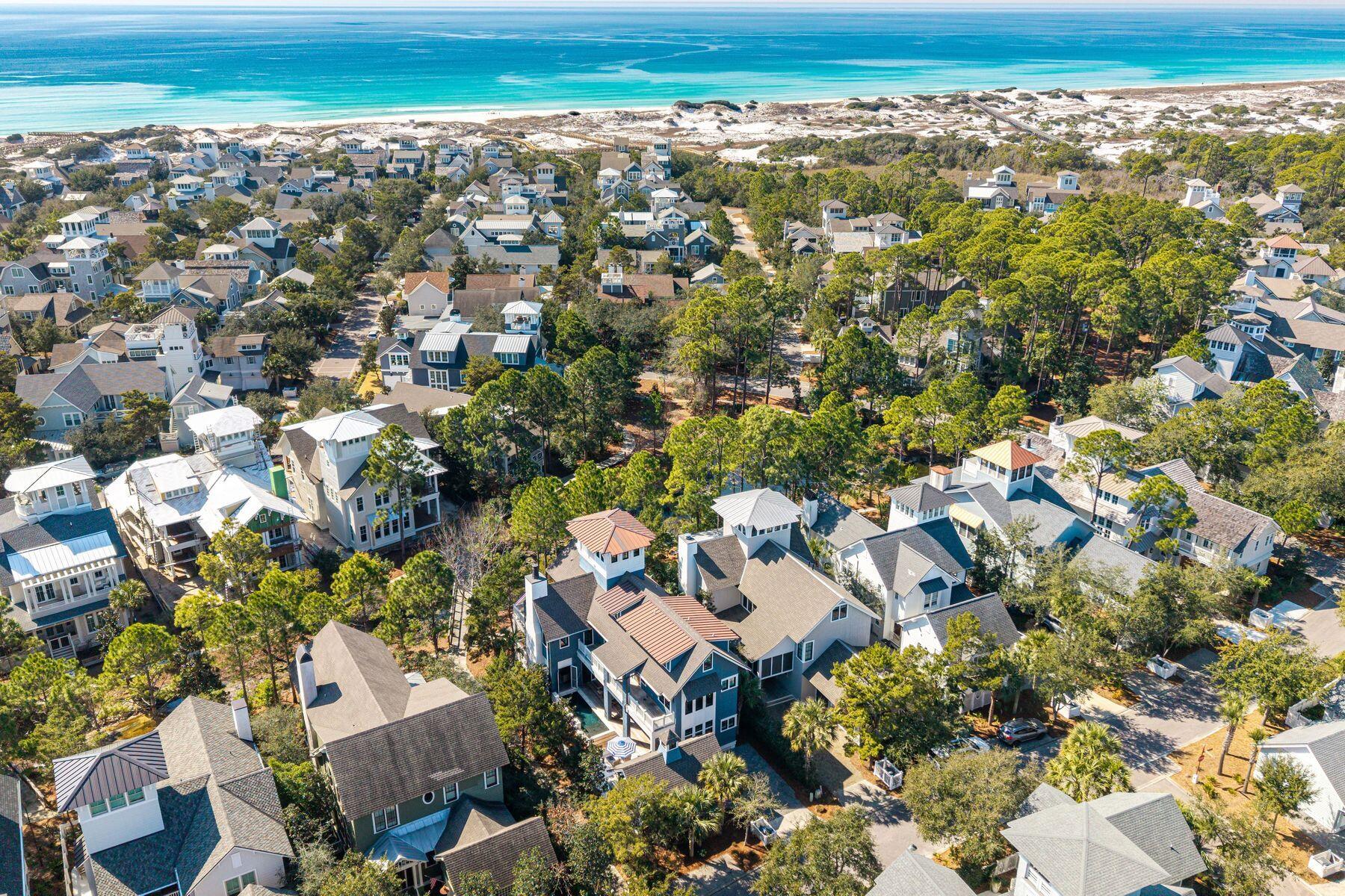 50 E Yacht Pond Lane
