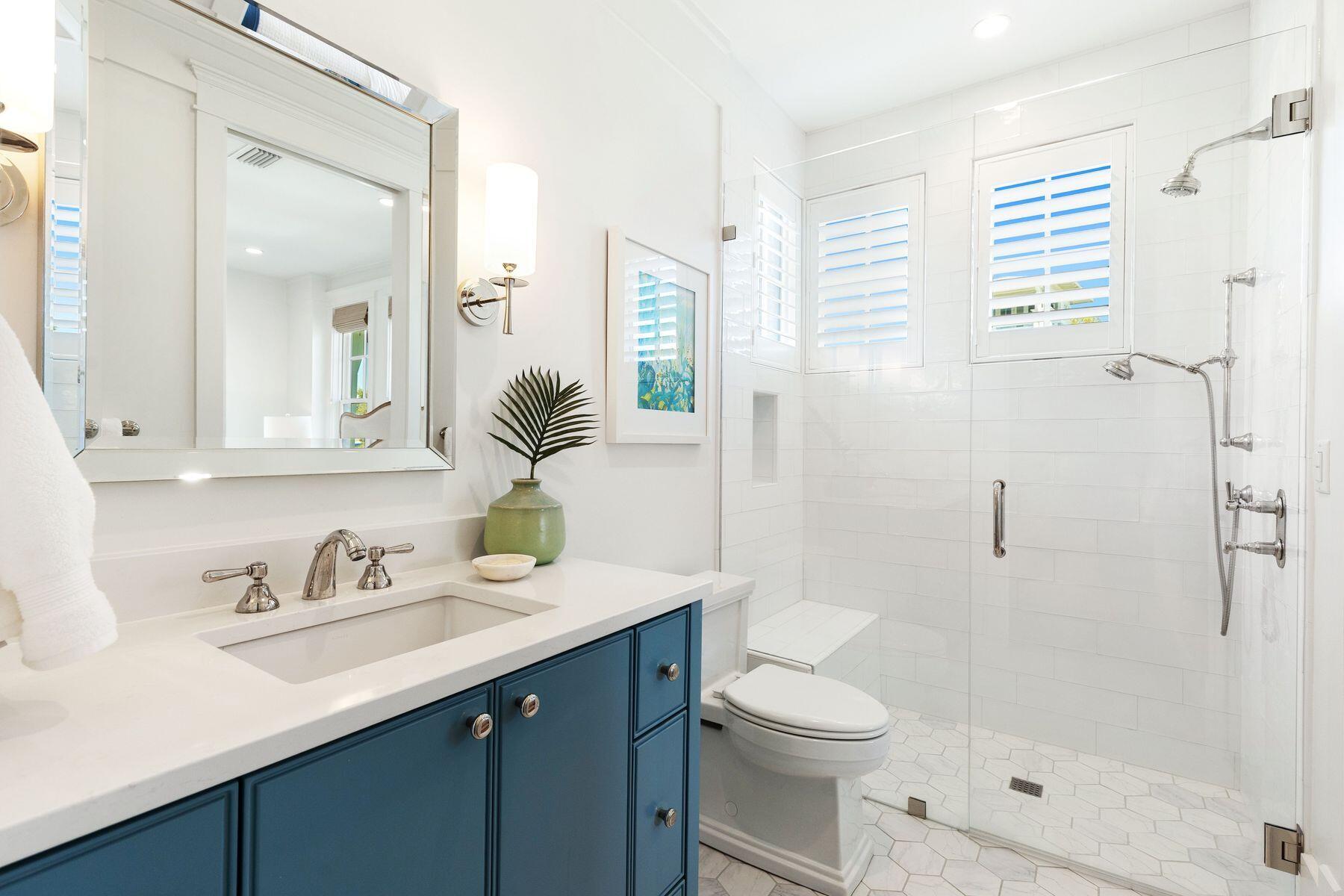 50 E Yacht Pond Lane