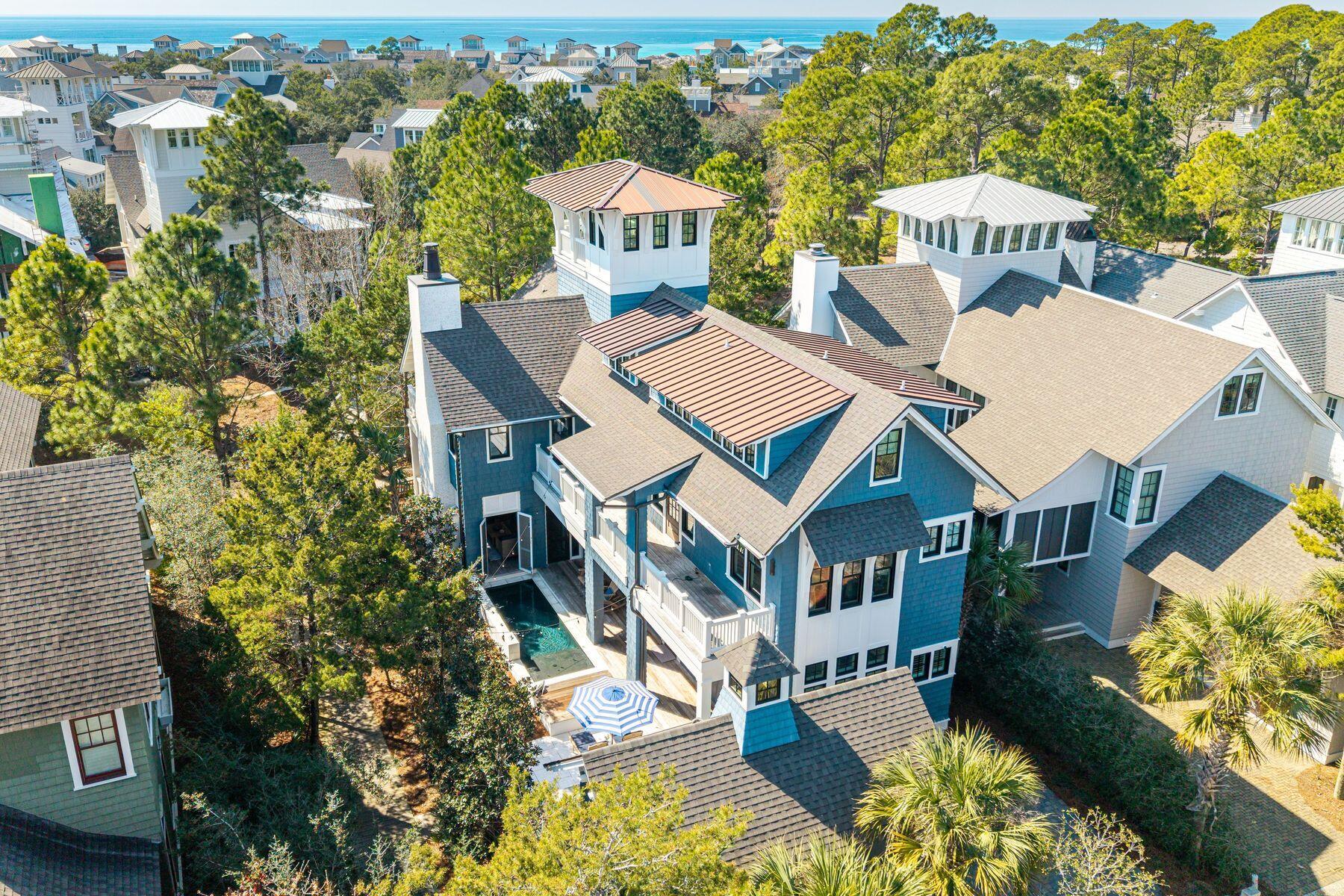 50 E Yacht Pond Lane