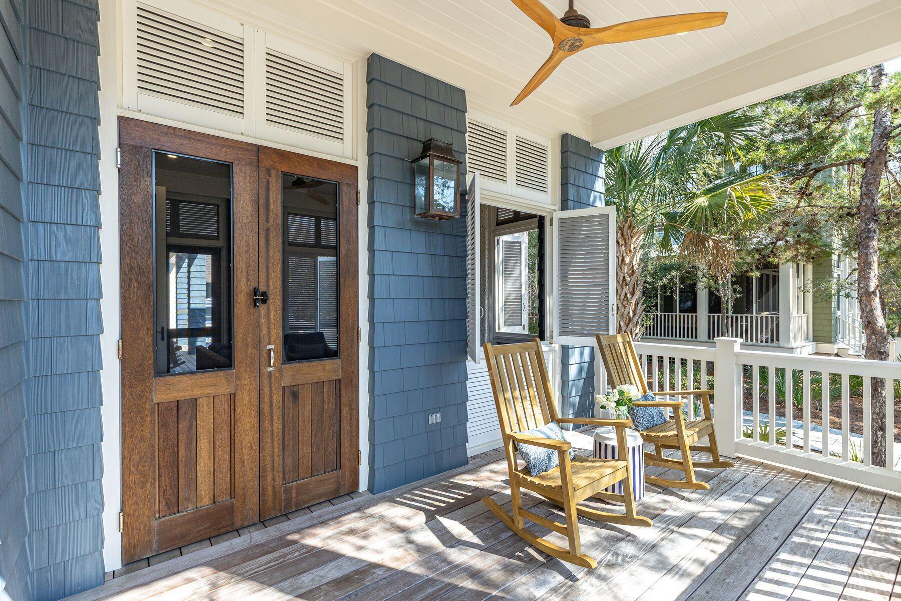 50 E Yacht Pond Lane