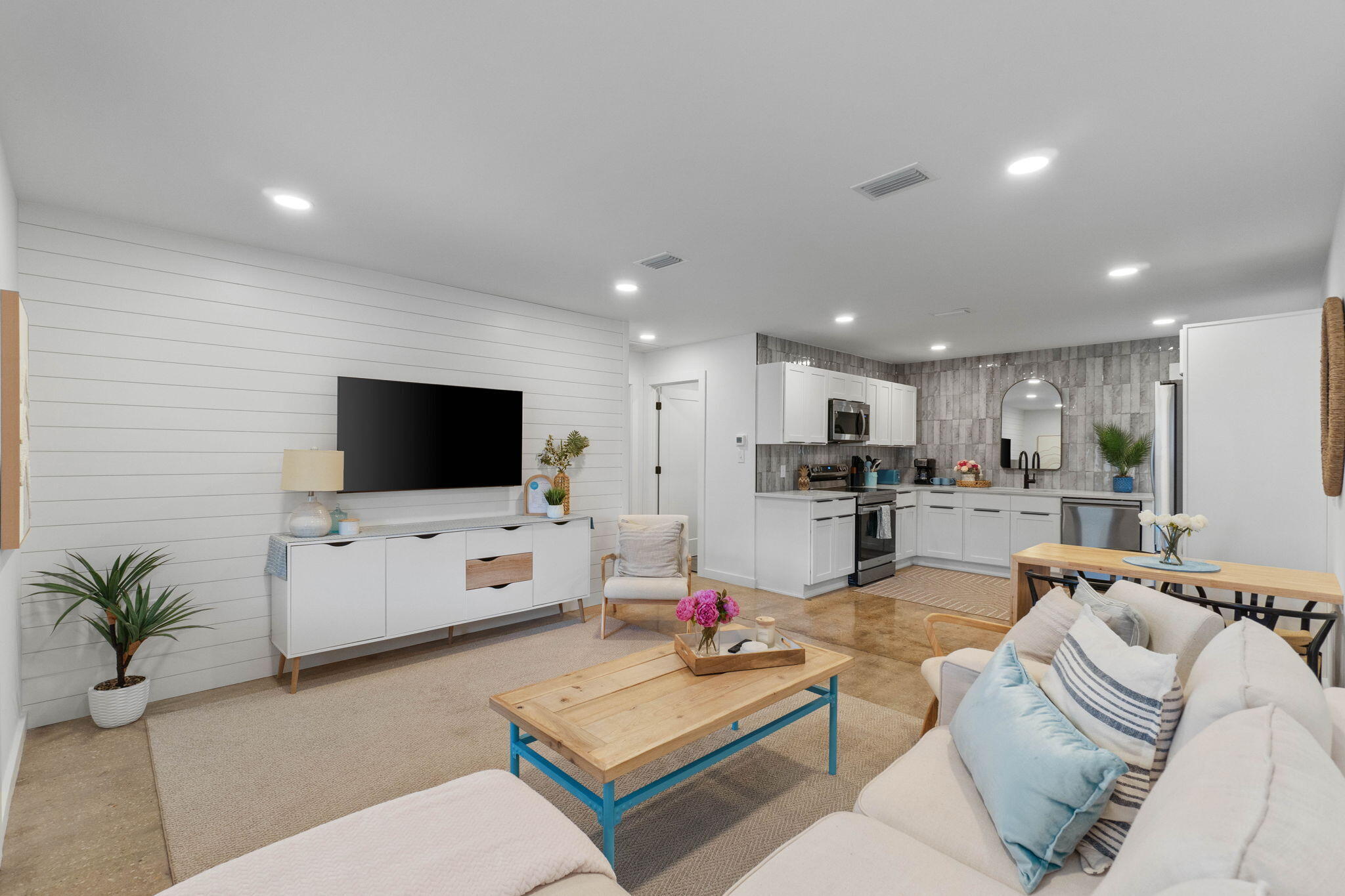 159 Driftwood Road