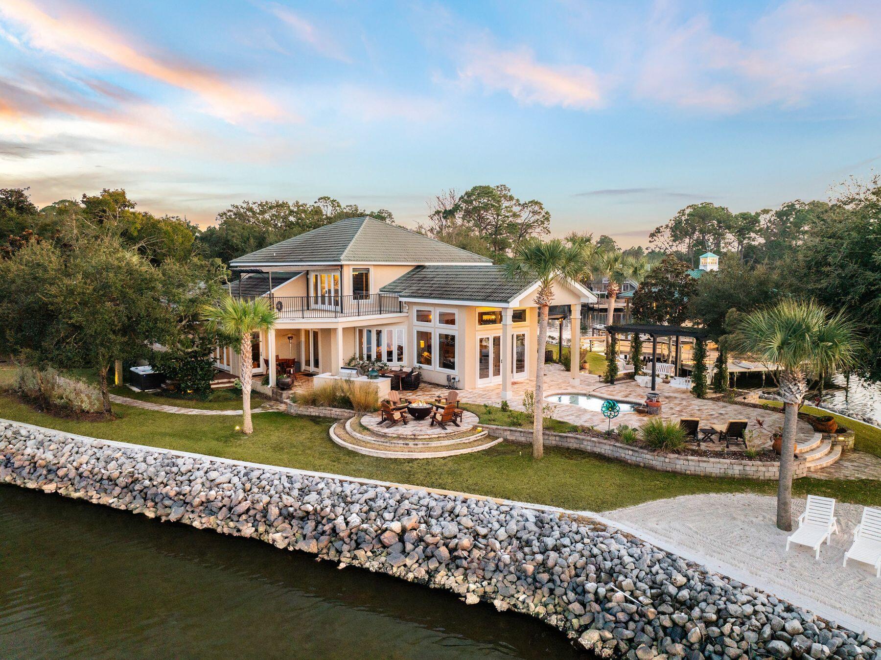 221 Bay Circle Drive