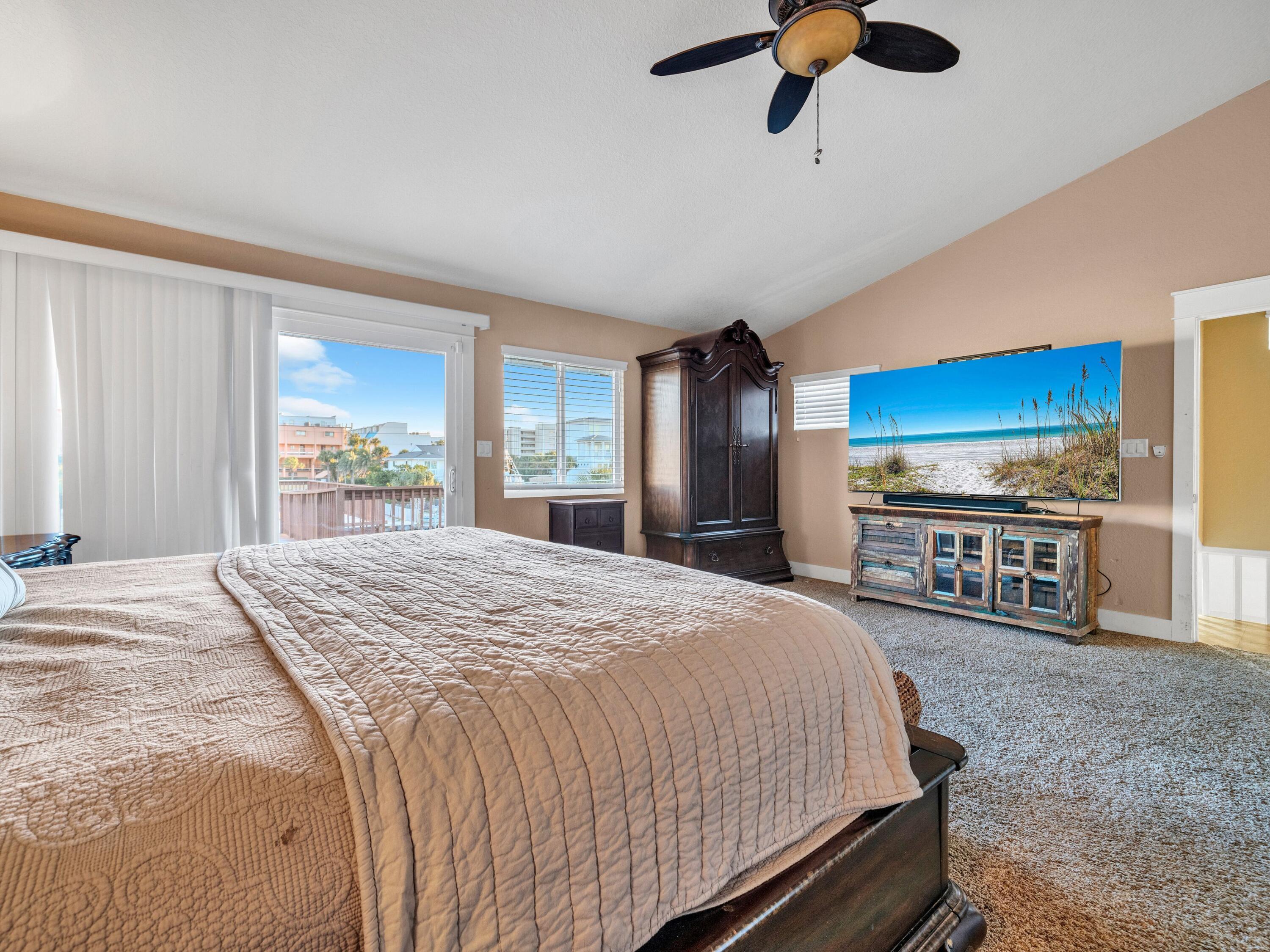 524 Vera Cruz Drive