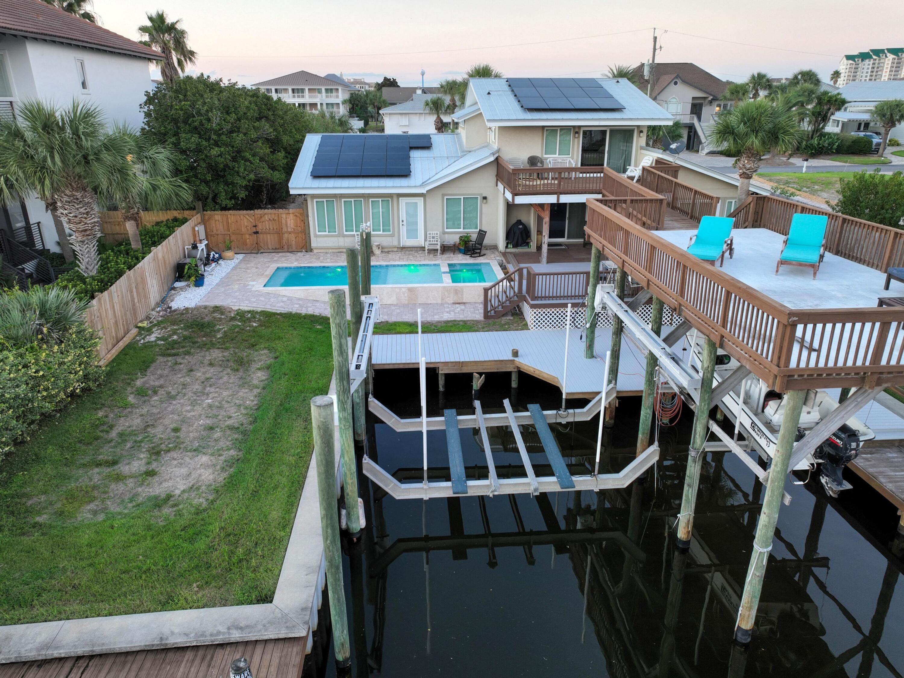 524 Vera Cruz Drive