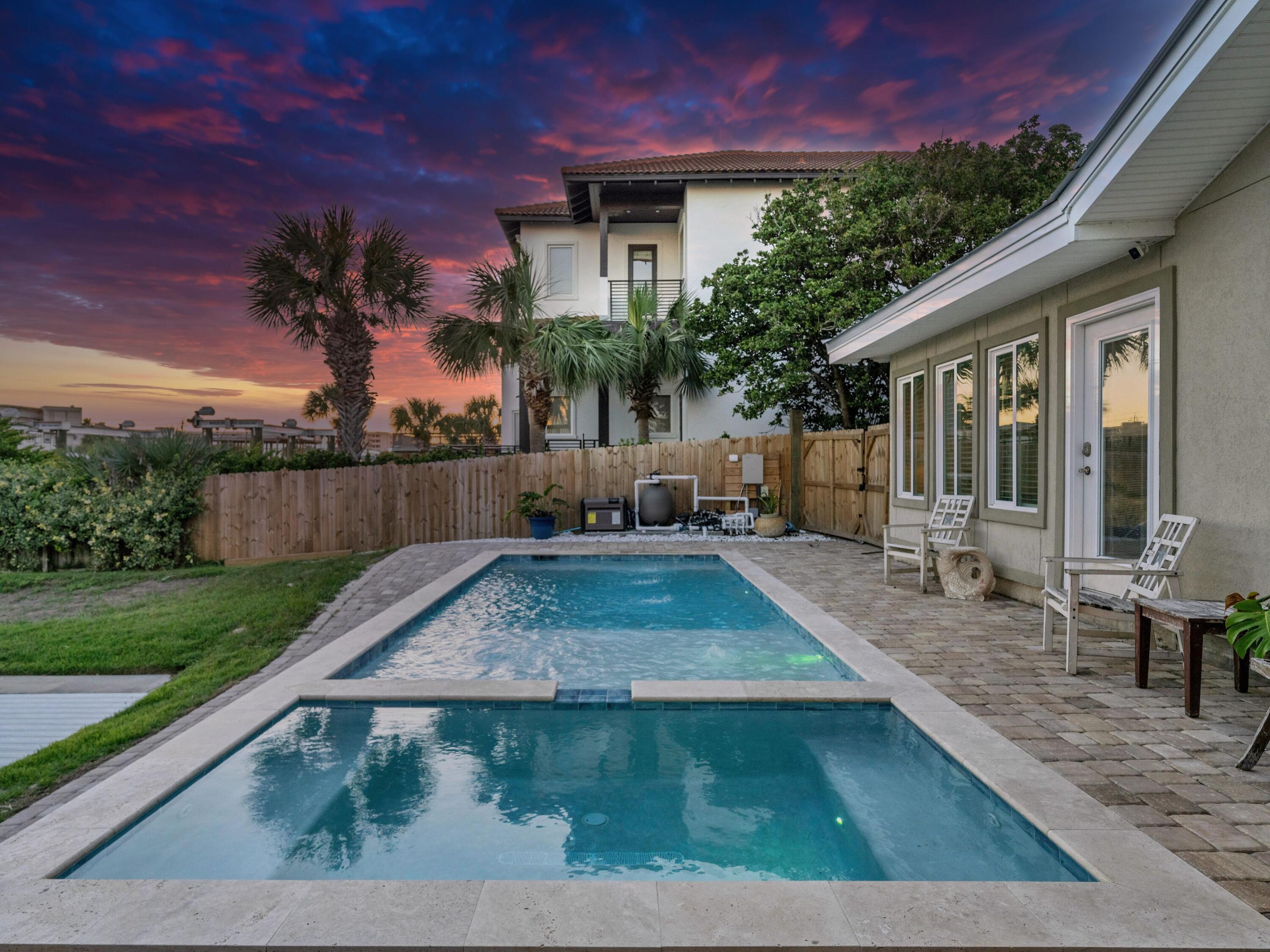 524 Vera Cruz Drive