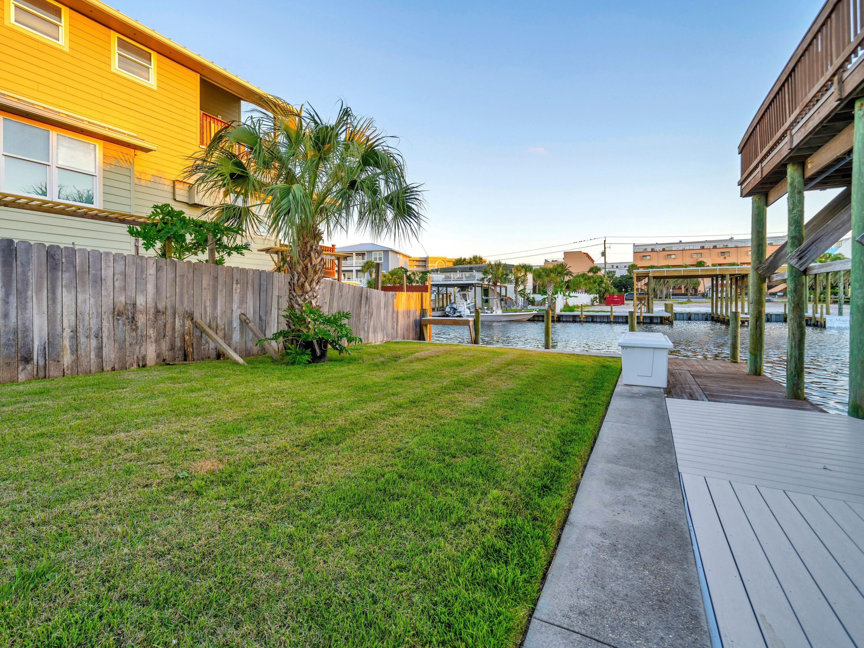 524 Vera Cruz Drive