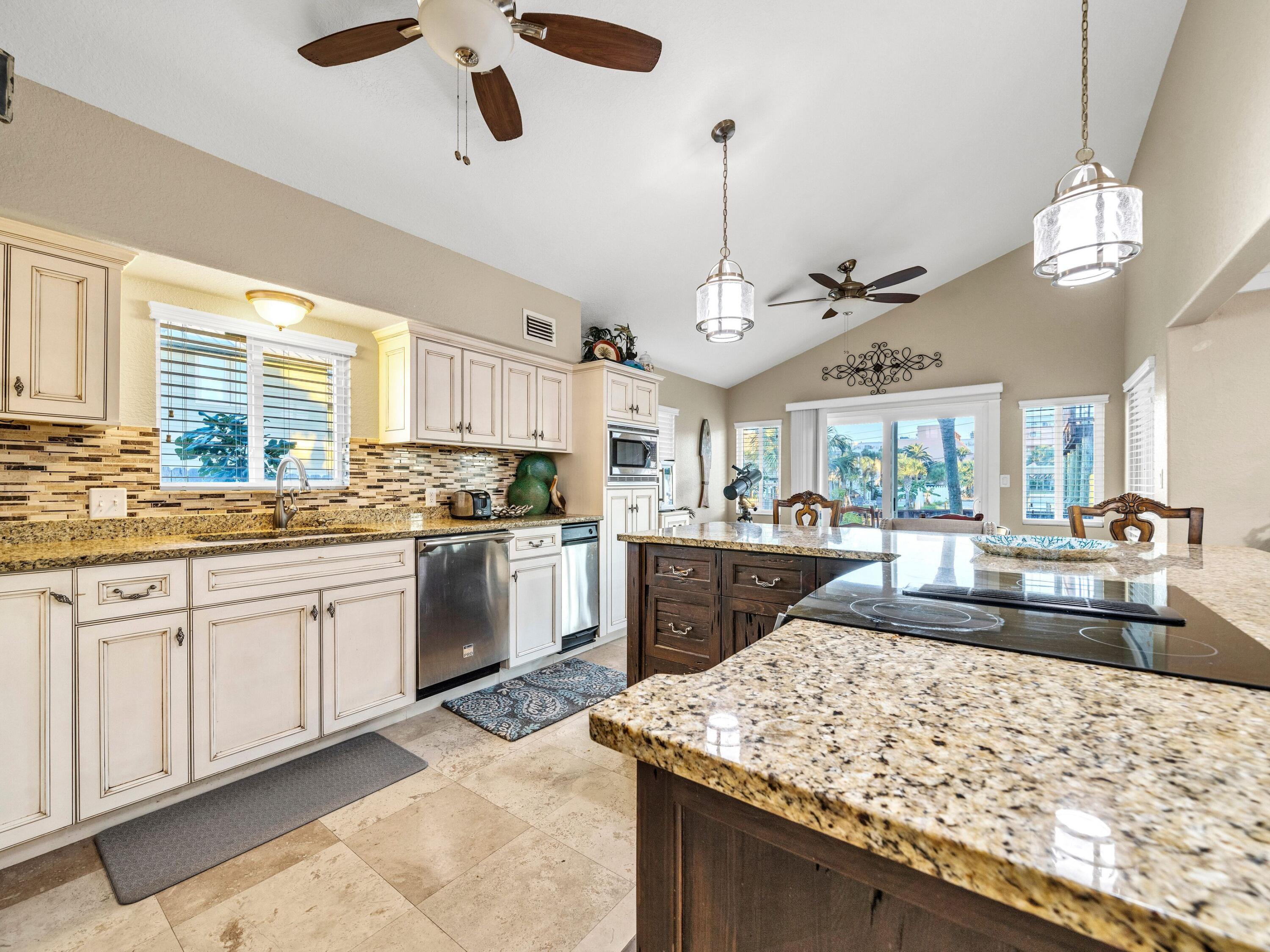 524 Vera Cruz Drive