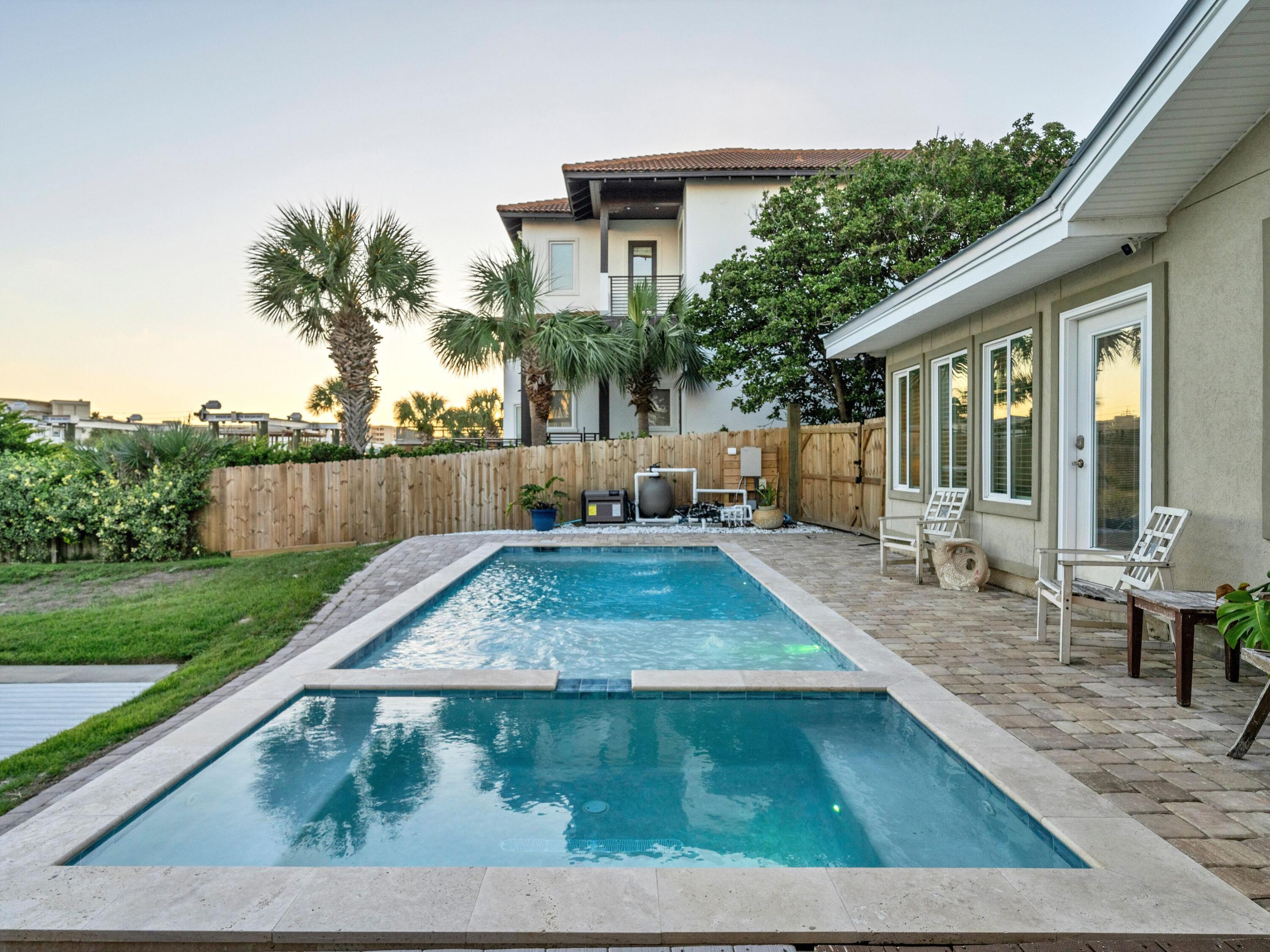 524 Vera Cruz Drive