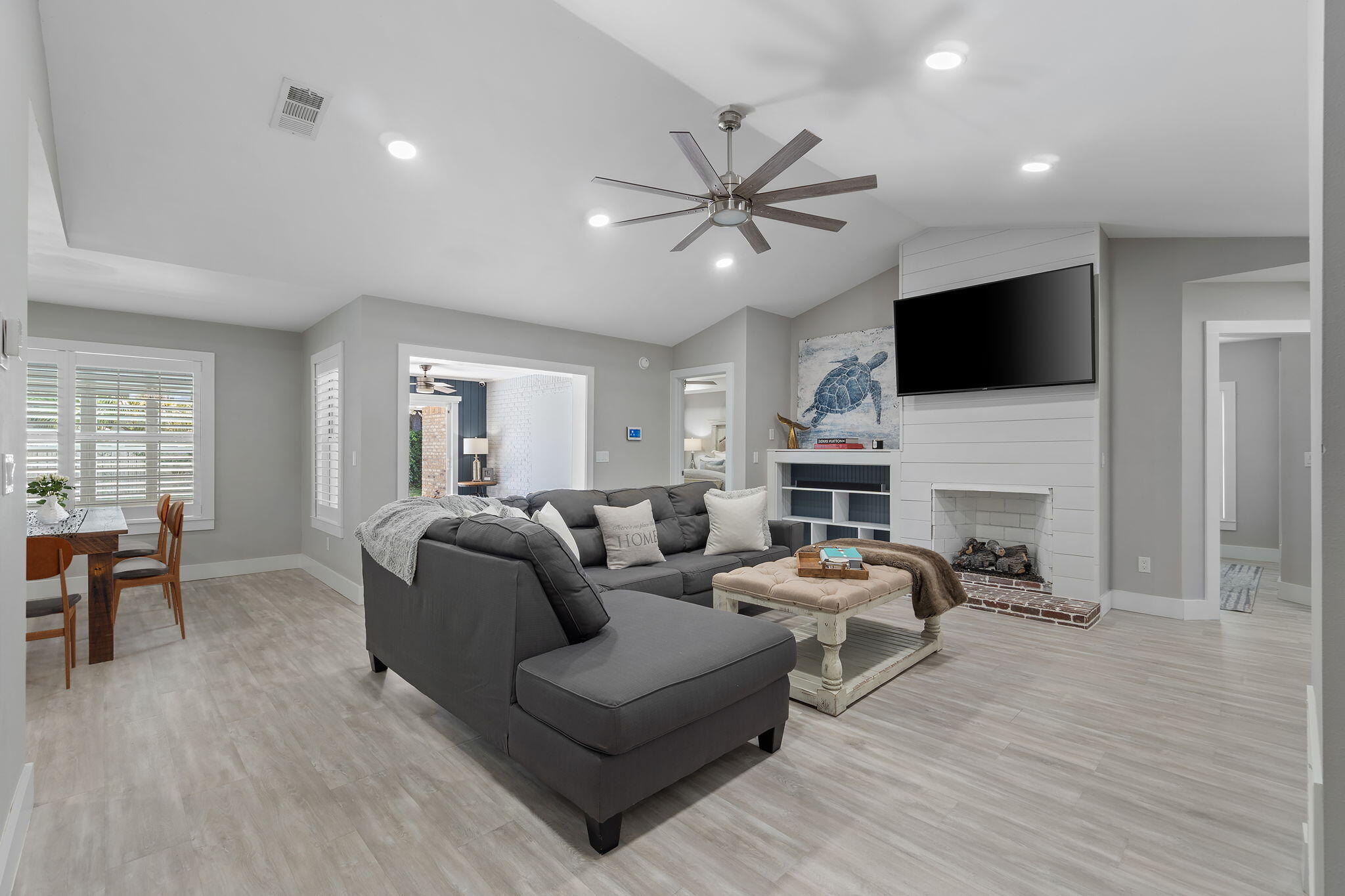 374 S Shore Drive